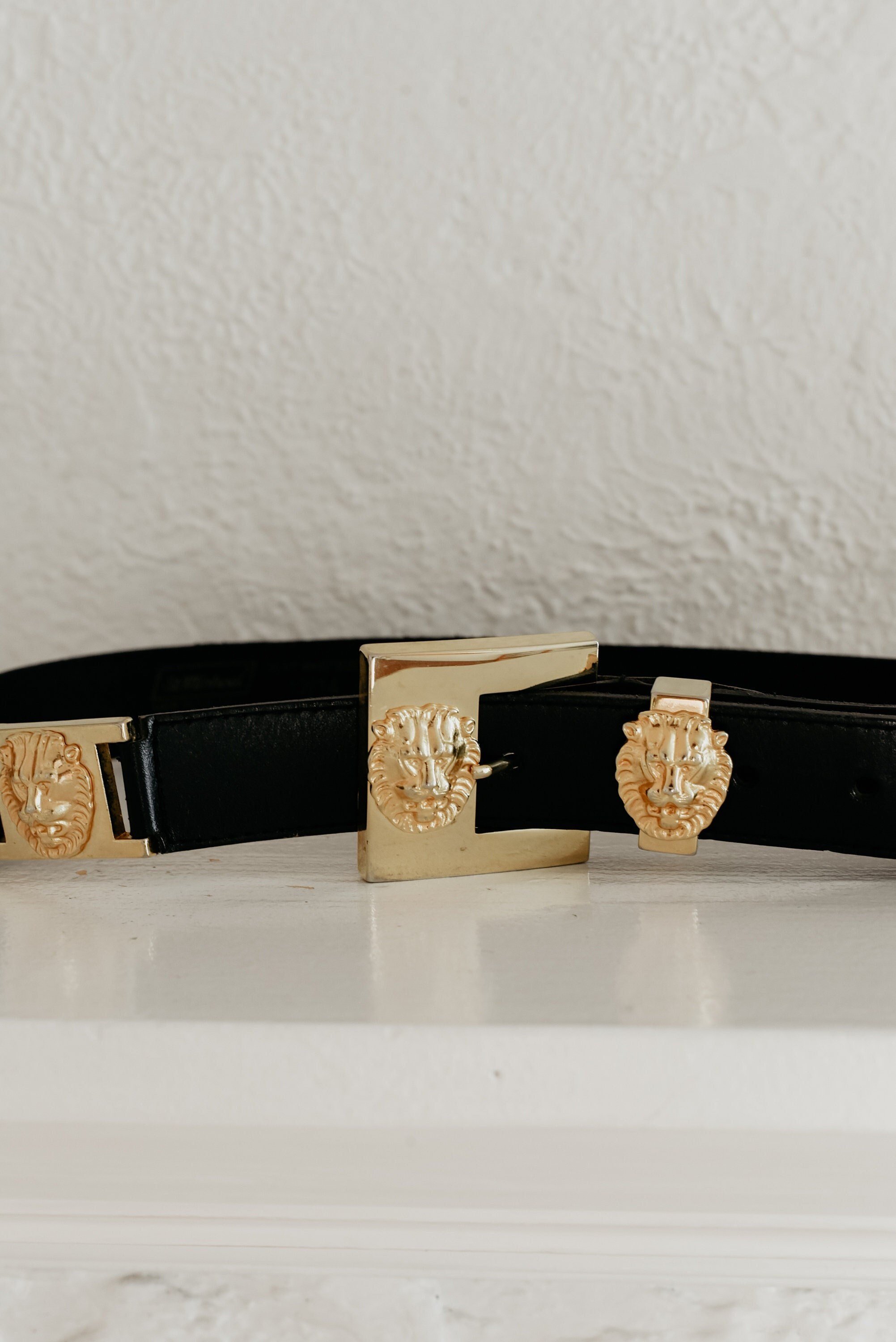 https://i.etsystatic.com/12134943/r/il/0ffe2a/3816941765/il_fullxfull.3816941765_owhp.jpg