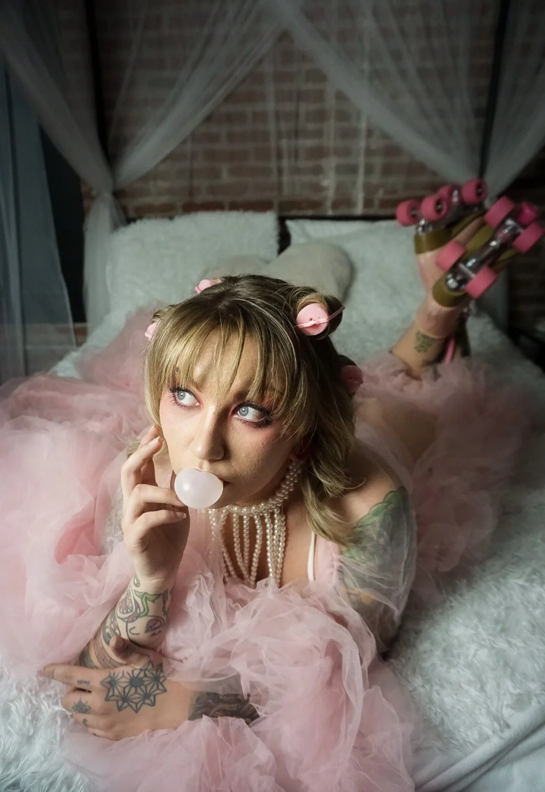 Model: @aiden.adoreoffical
Collaborative styling