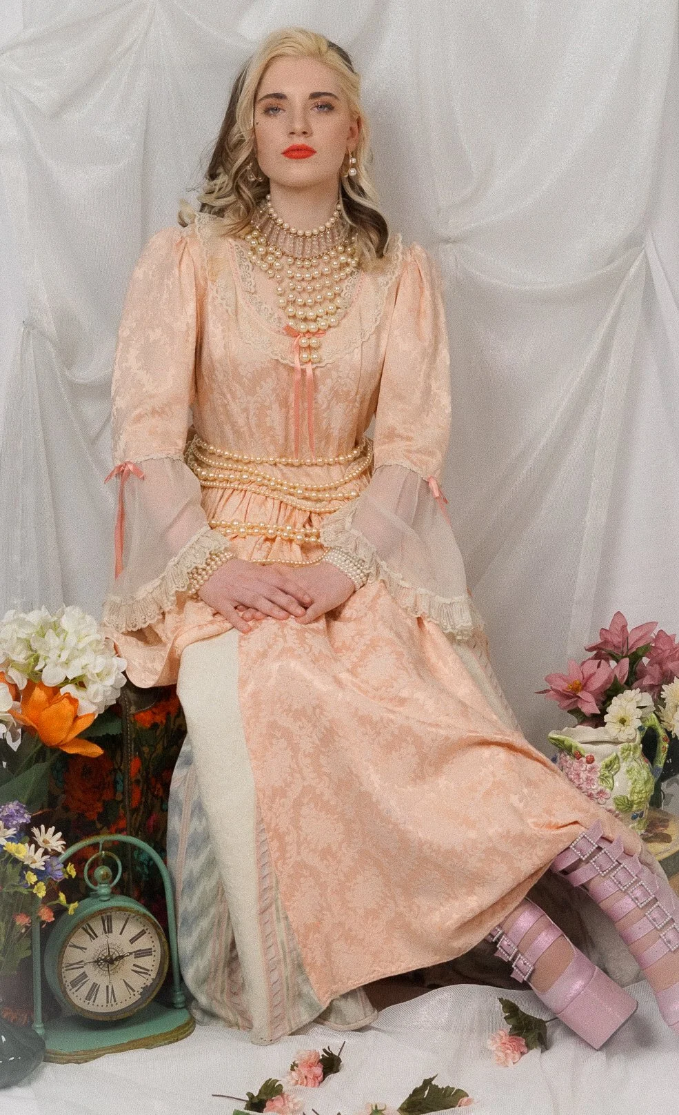 Model: @ellisesolace
Dress Rental: @wearitagainsam