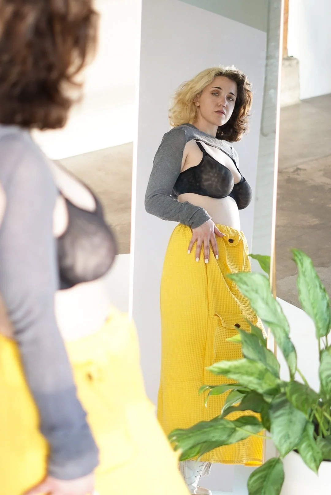 Model: @callme_jesssie
Designer: @hottpinkmatter