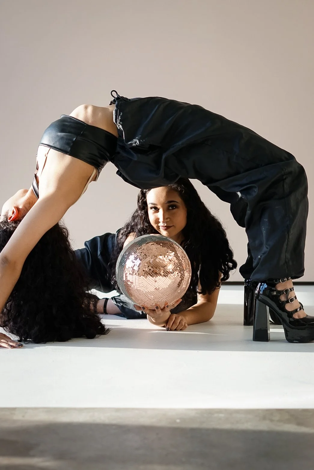 Models: @the_glamorous_spooky_twins
Designer: @hottpinkmatter