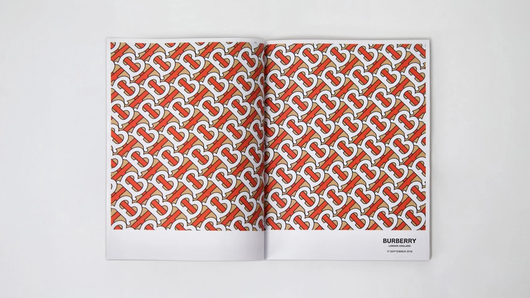 burberry-logo-peter-saville-_dezeen_2364_hero_a-1704x959.jpg