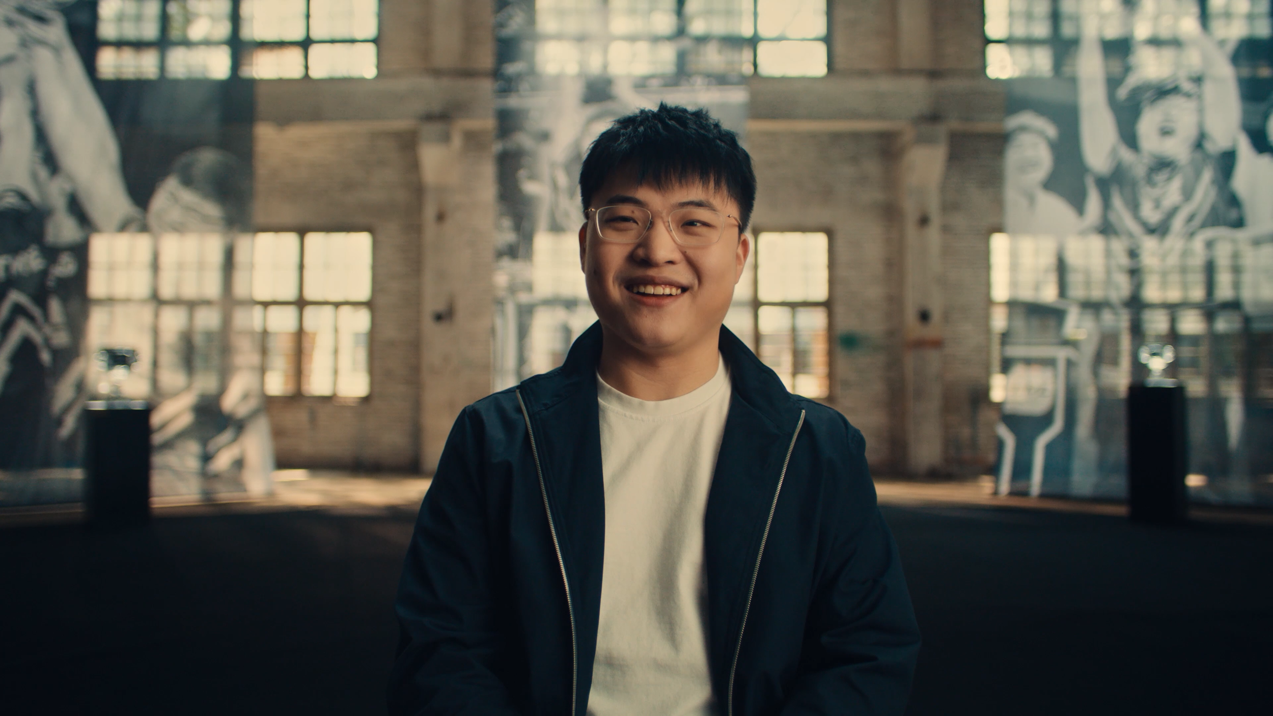  League of Legends  
Hall of Legends: Uzi   
 Shanghai, China 