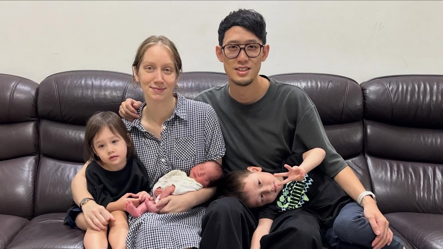 Levi出生了
最近把IG從手機移除
一直忘記po照片😂