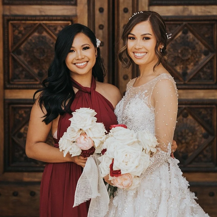This one is extra special 🥹 I had the honor of doing bridal glam for my beautiful friend Monique on her wedding day, and now in just 5 months I get to be there for Donna when she becomes a bride too 🤍 Feeling so blessed that my job lets me share th