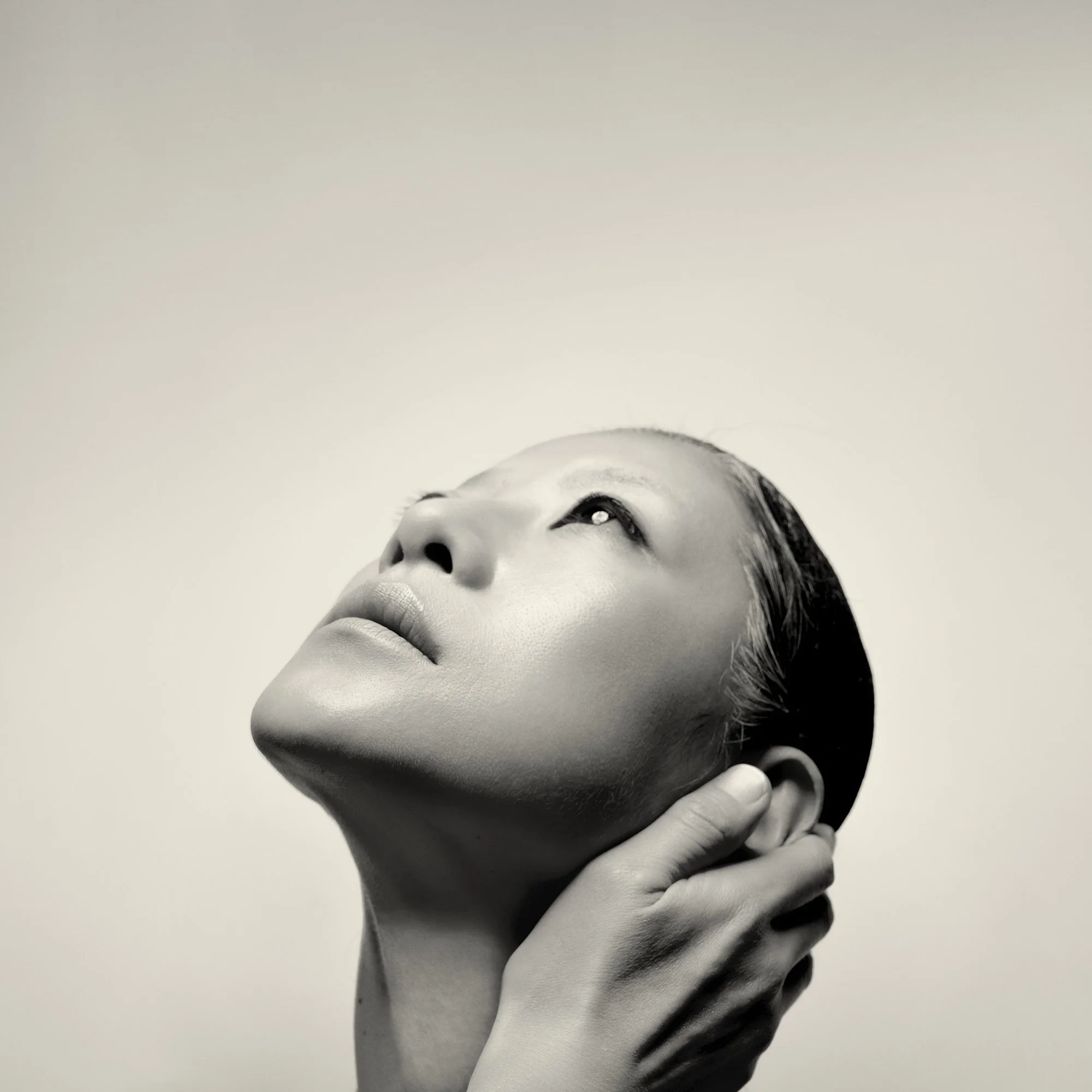 Hiroko-2-2025-101619-1tris.jpg