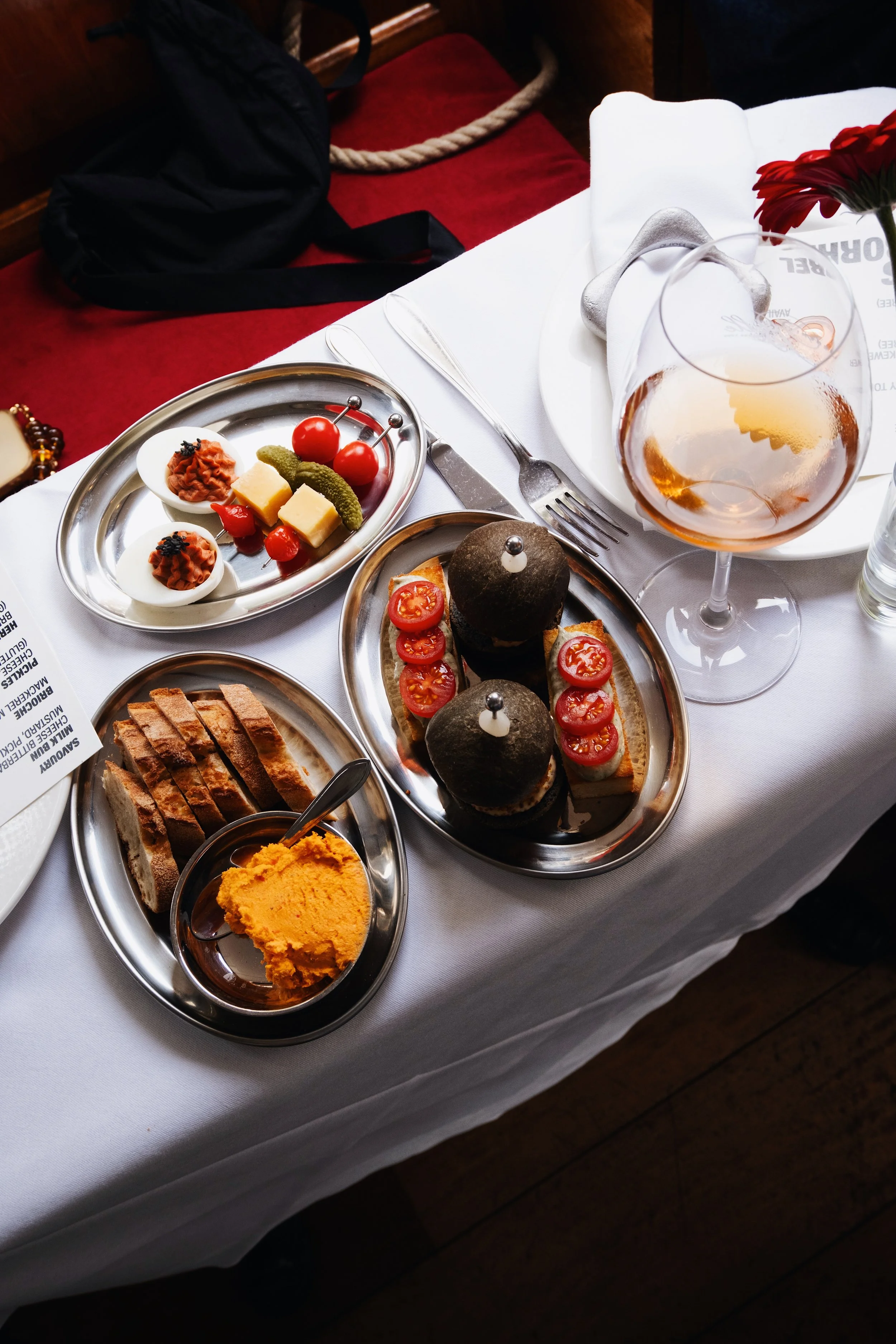 ACE&TATE_SERIOUS_AMSTERDAM_STUDIOSOON45.JPG