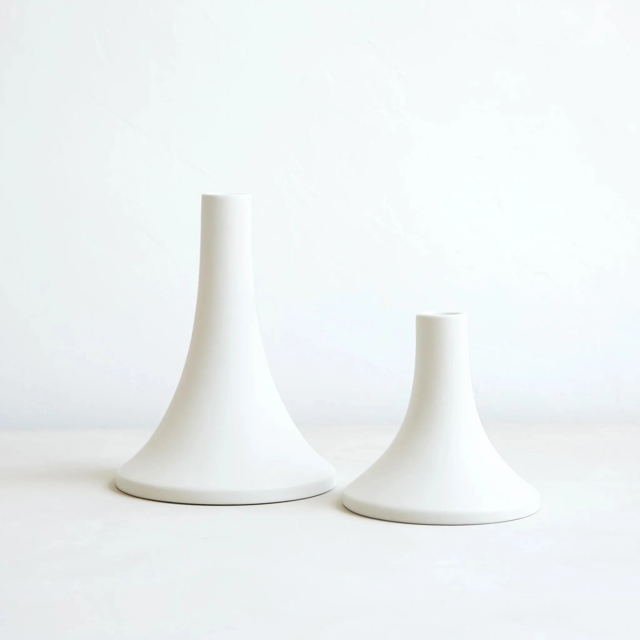 CeramicGrandTaperHolder_White_2048x-1.jpg