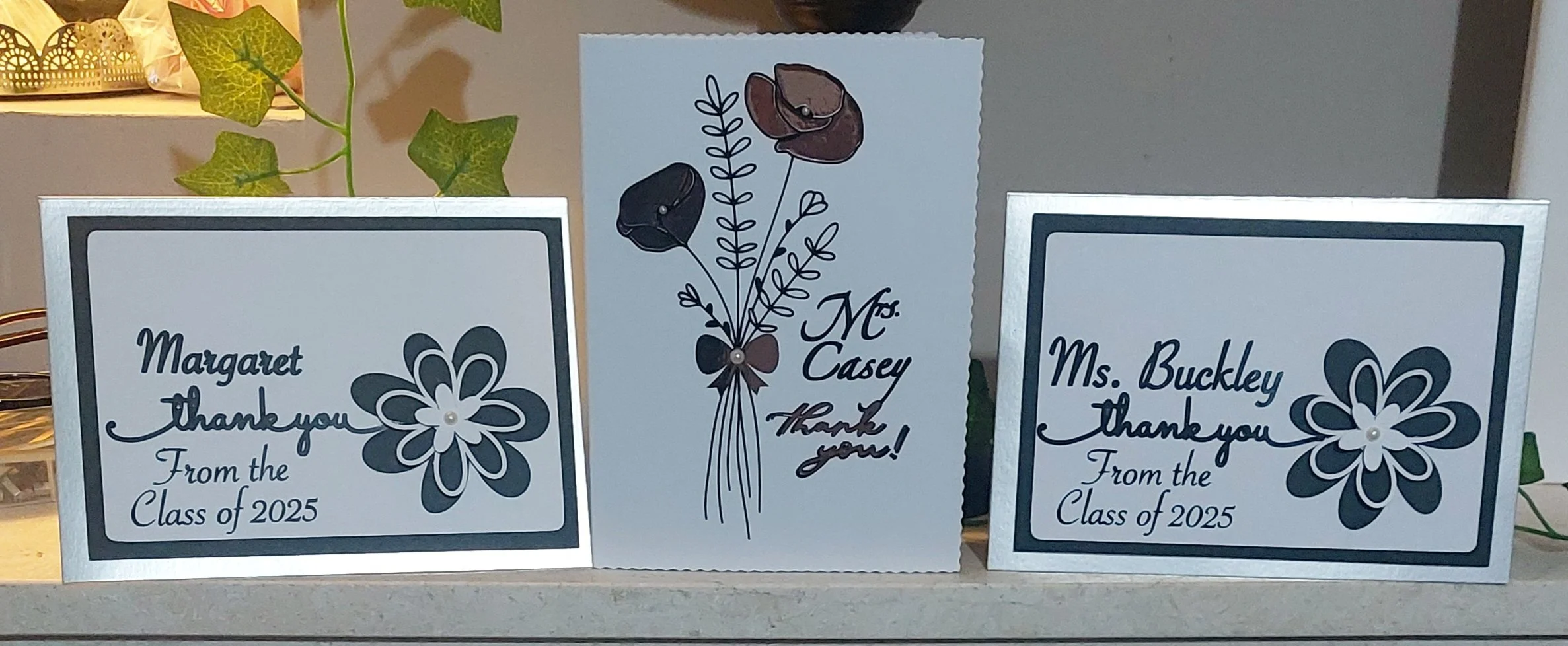 ITEM #21
€8.50 each
Assortment of thank you teacher cars from a graduating class.