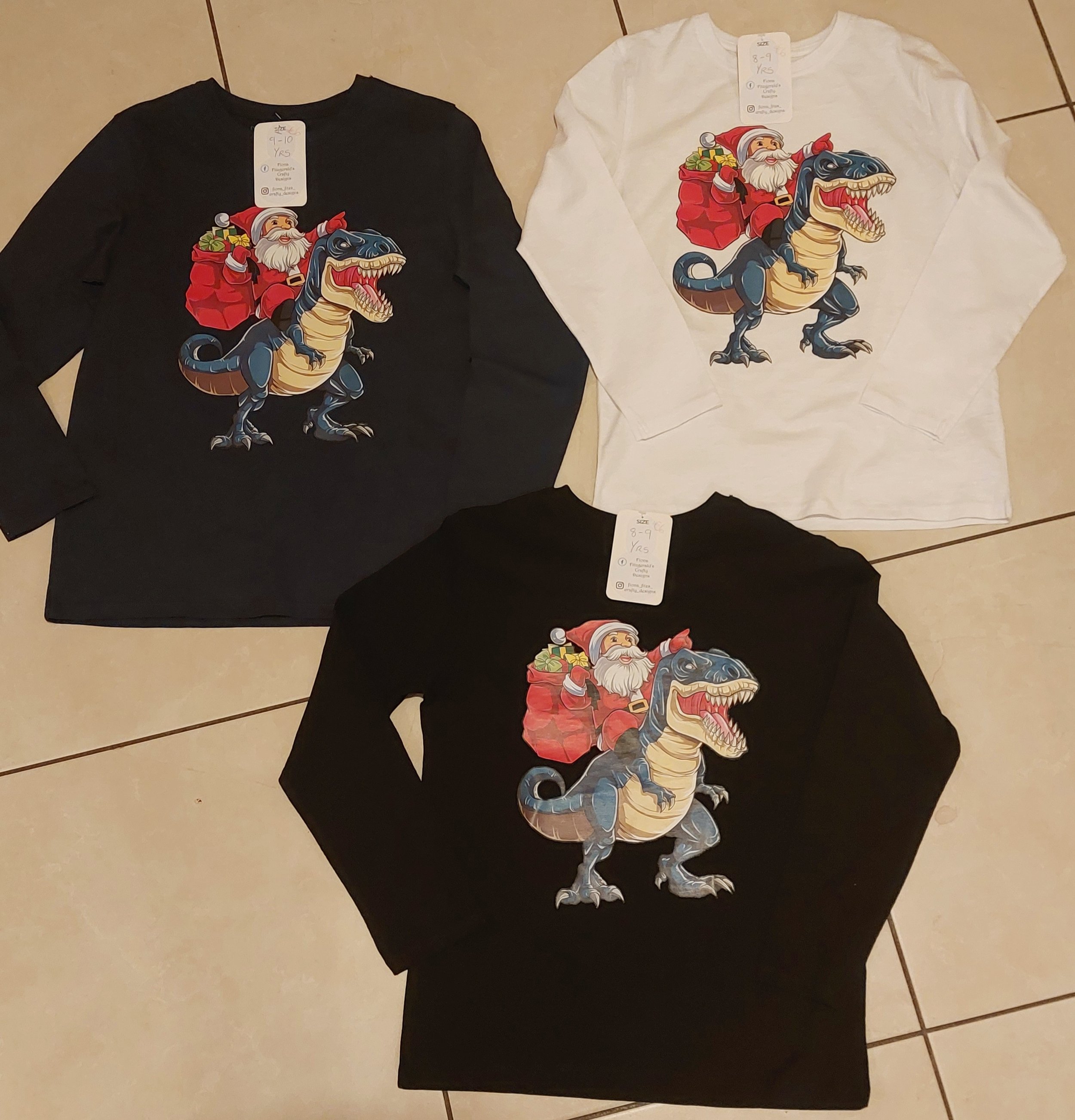 ITEM #14
€14
Custom long sleeve shirts .