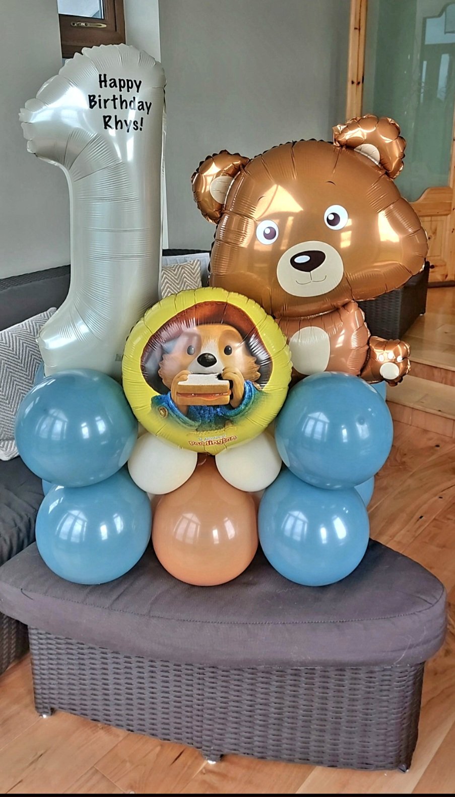 ITEM #41
€42
Personalised Paddington bear balloon display.