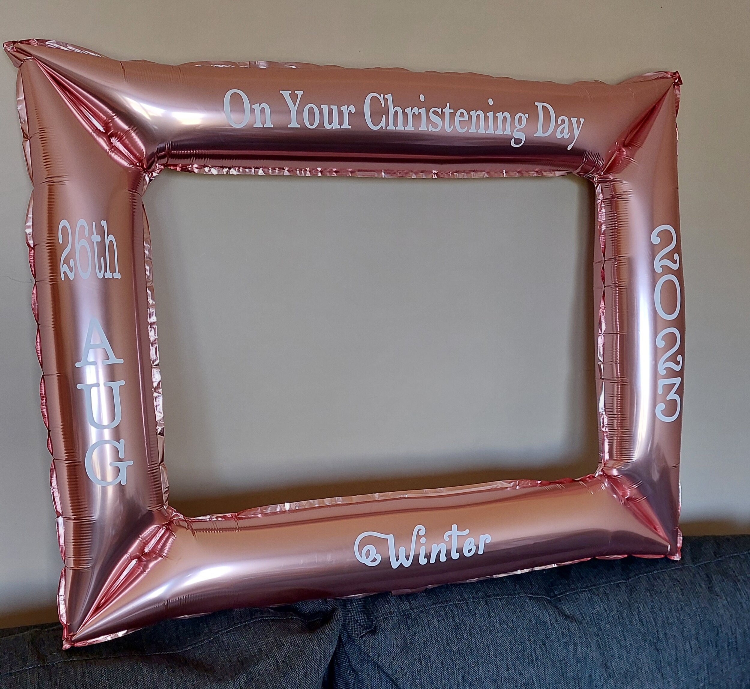 ITEM #64
€10
Personalised balloon photo frame (Rose Gold).