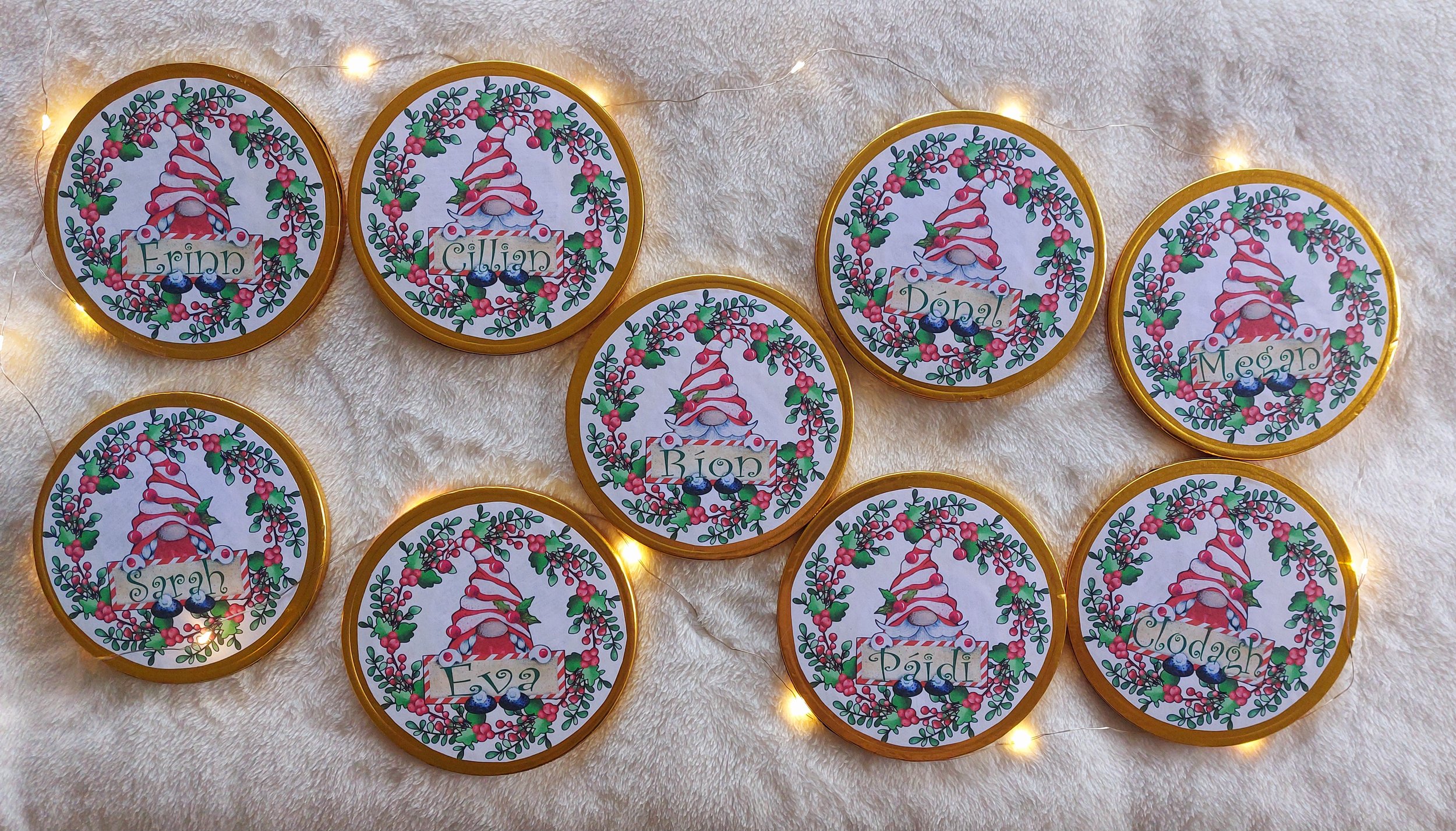 ITEM #27
€3 each
Personalised Giant chocolate coins.