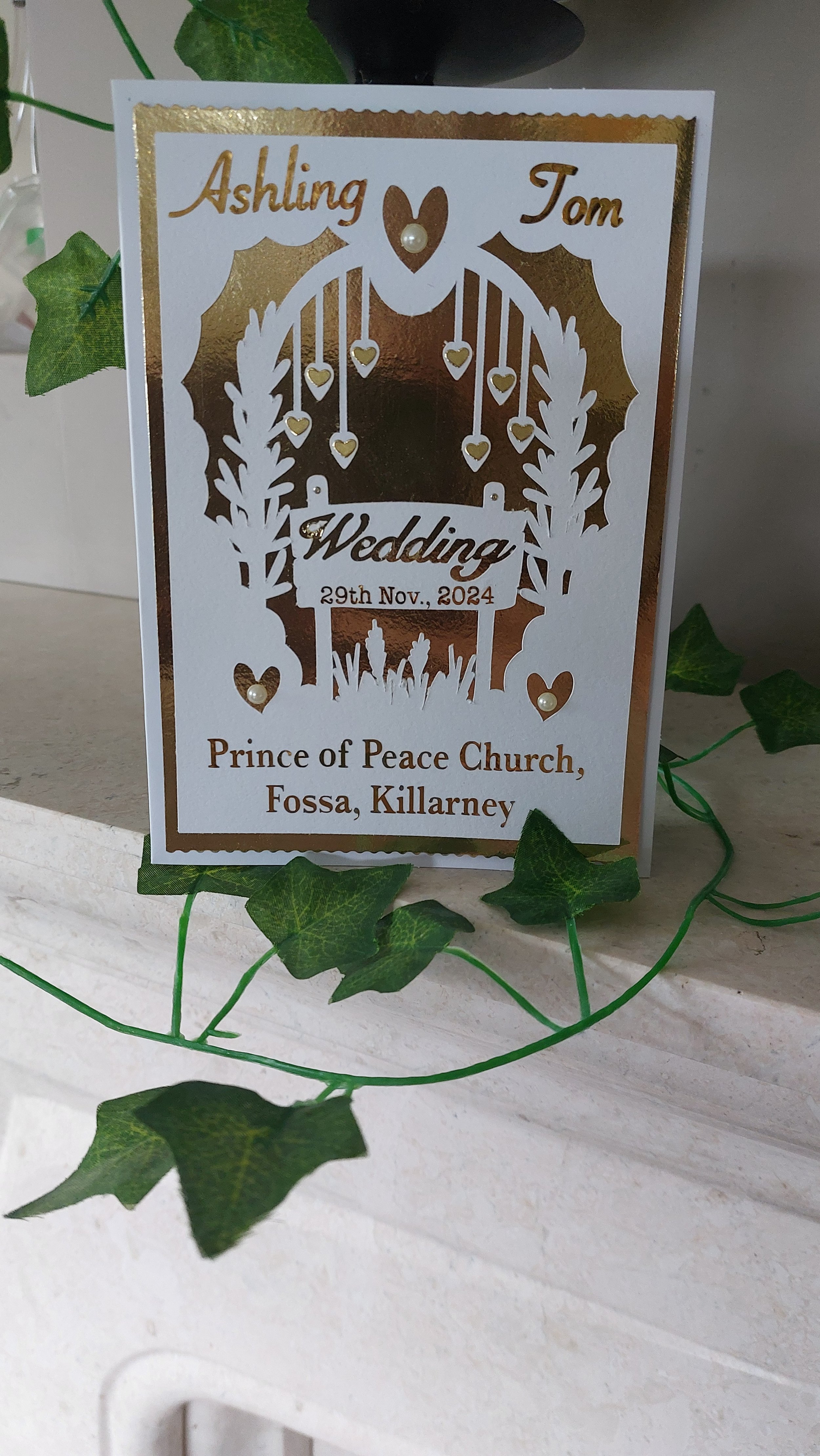 ITEM #3
€8.50
Personalised wedding card with church and wedding date details.