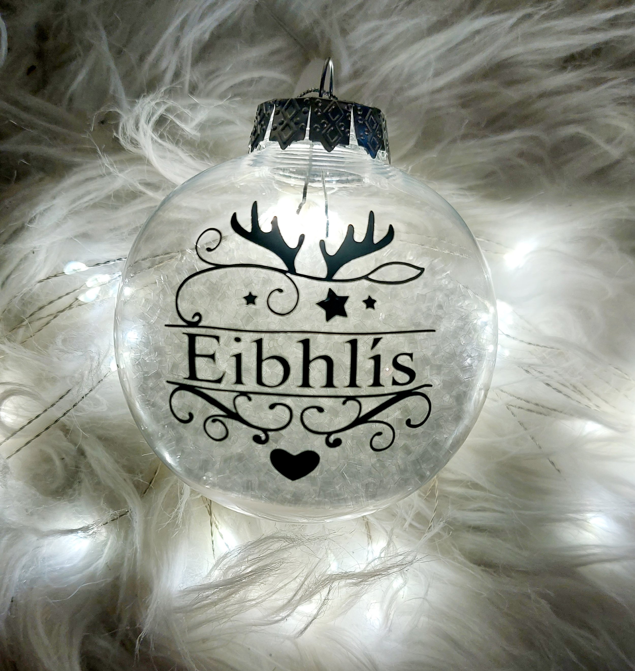 ITEM #32
€8
Personalised Christmas bauble.