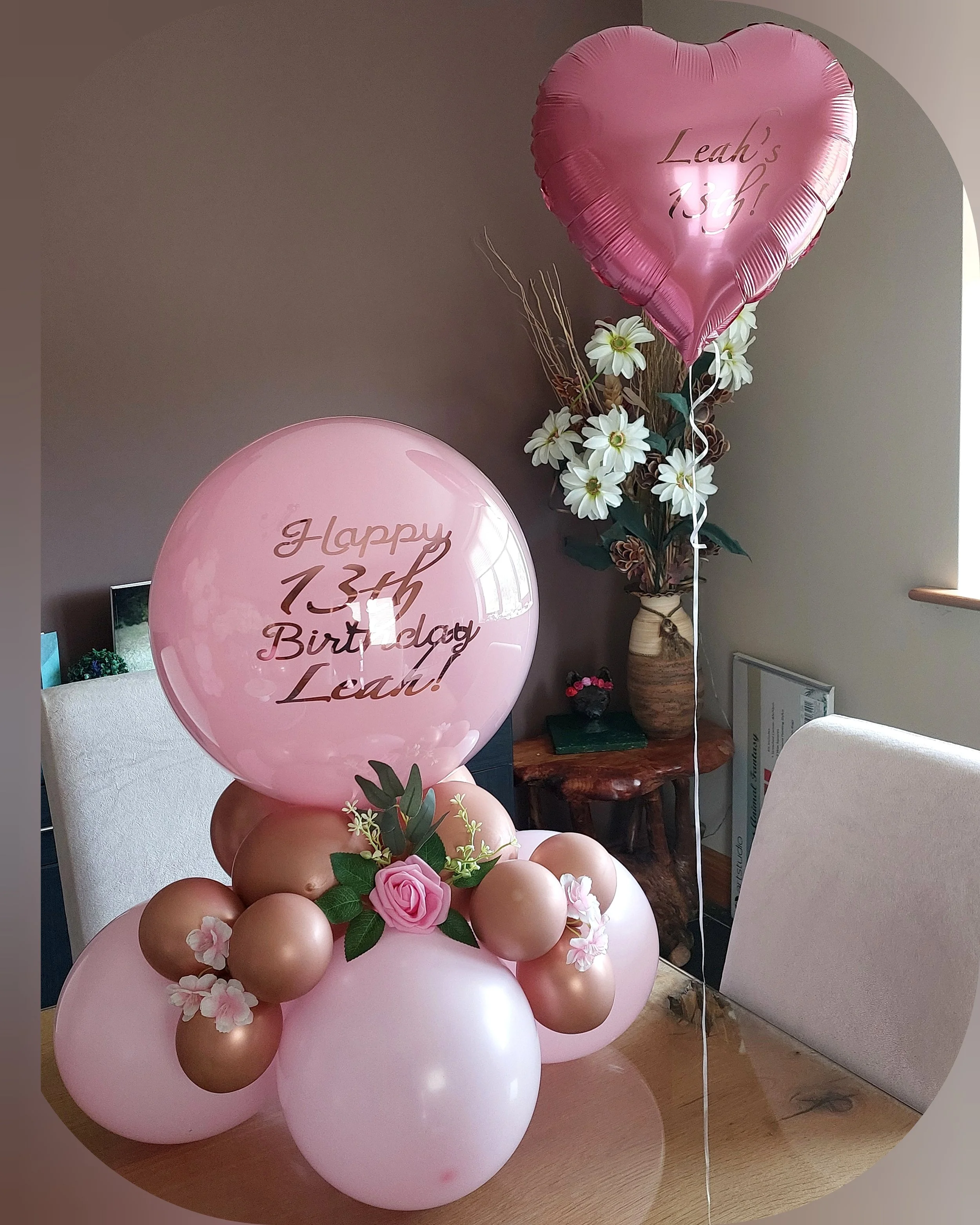 ITEM #181 --- Balloon display with flowers
Helium filled heart balloon. 
*Each sold separately* 
