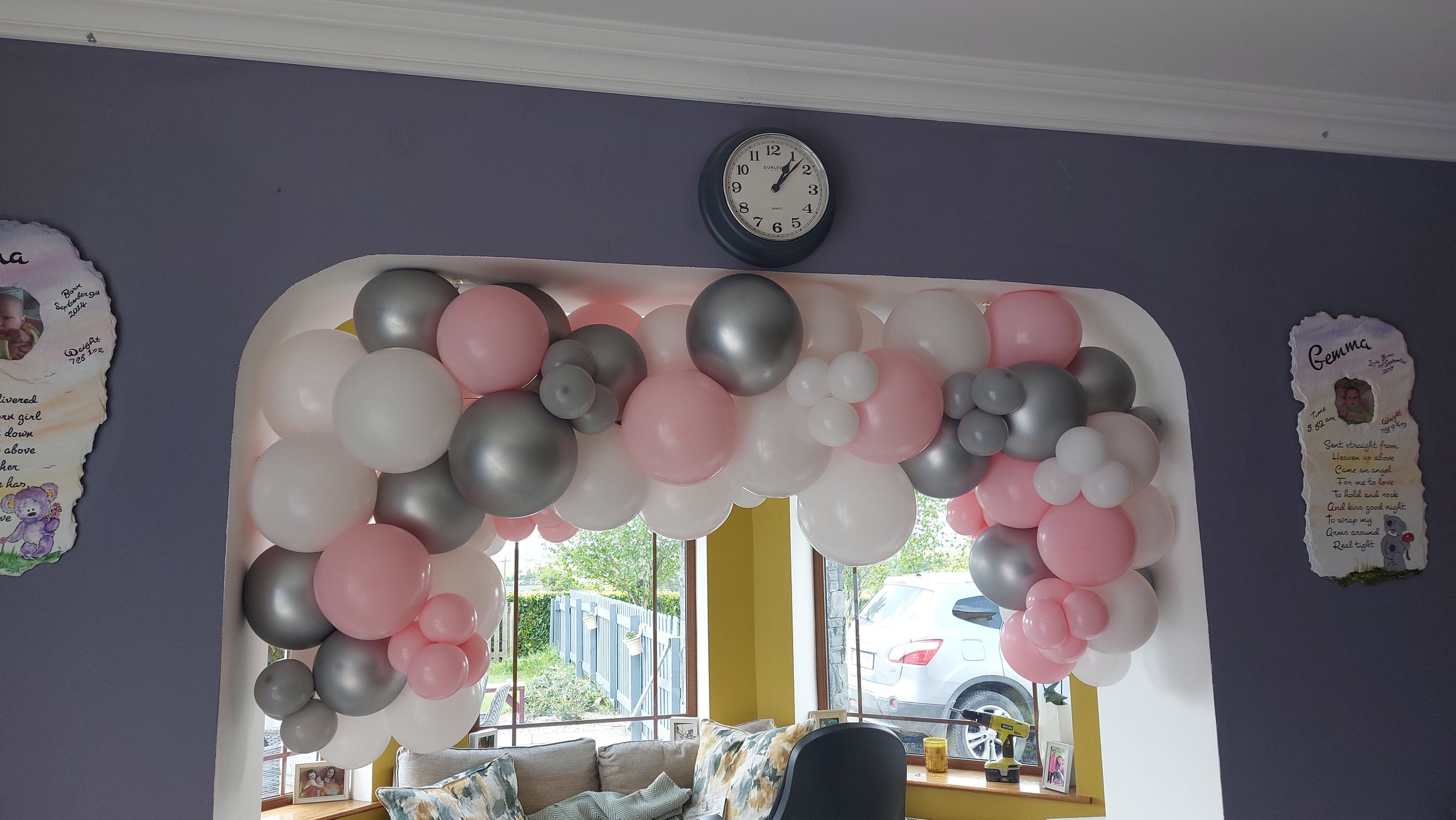 ITEM #49
€72
6ft balloon arch.