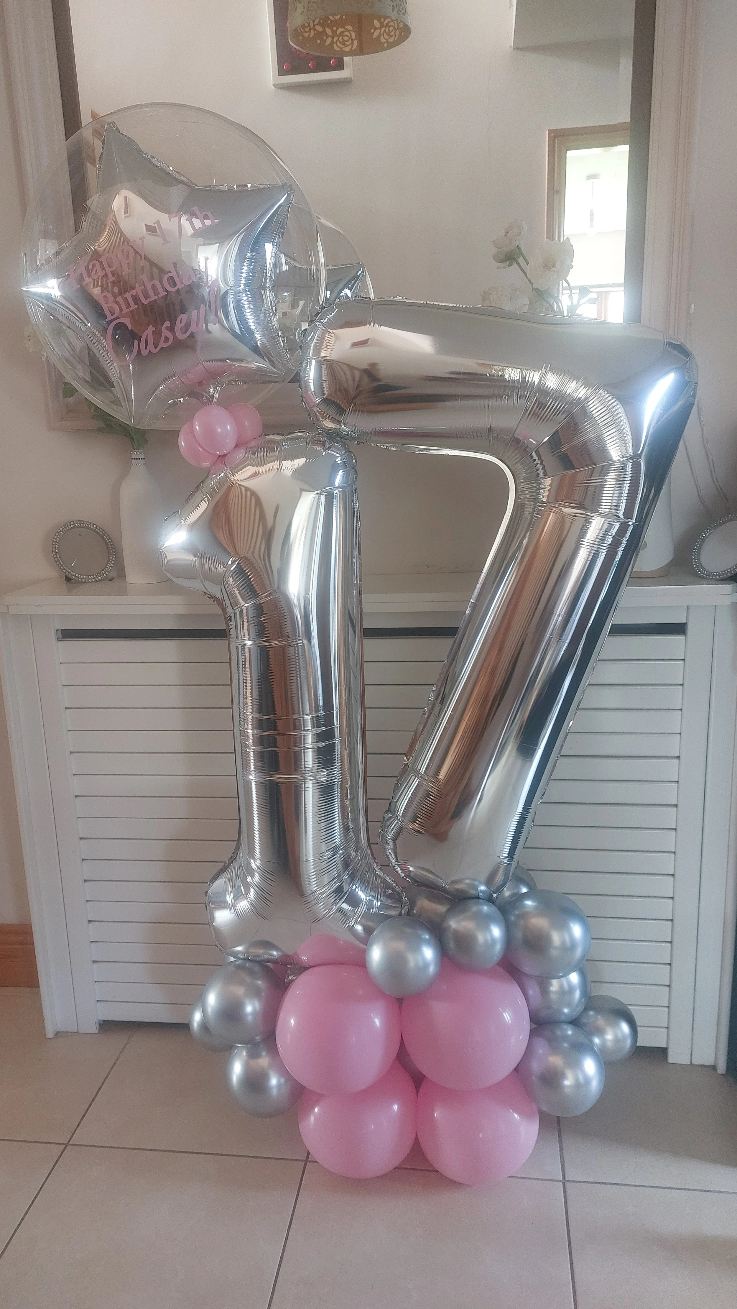 ITEM #184 --- Number balloon display with personalised star foil balloon display.