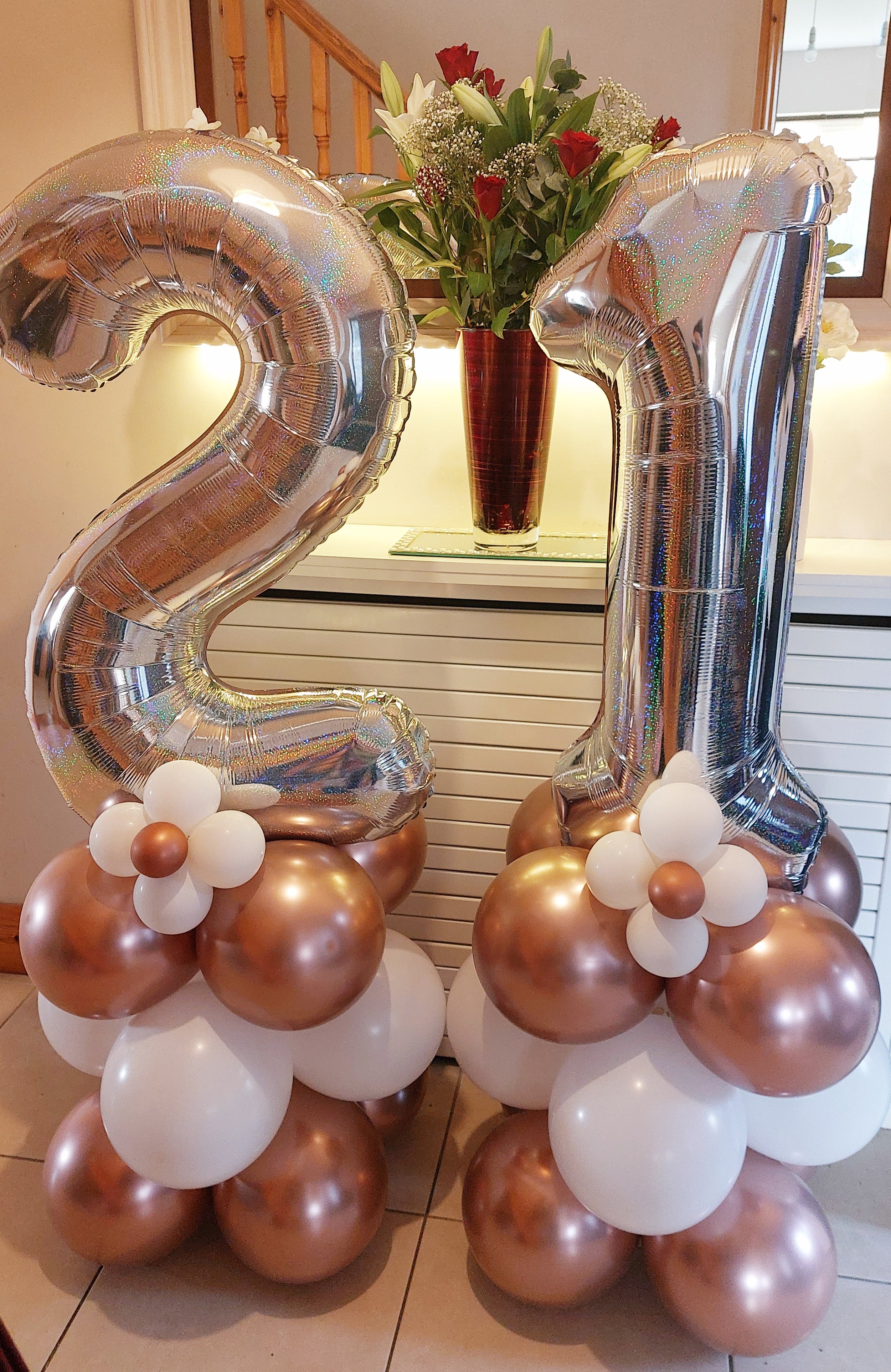 ITEM #47
€25 per number column.
Custom number balloon display.