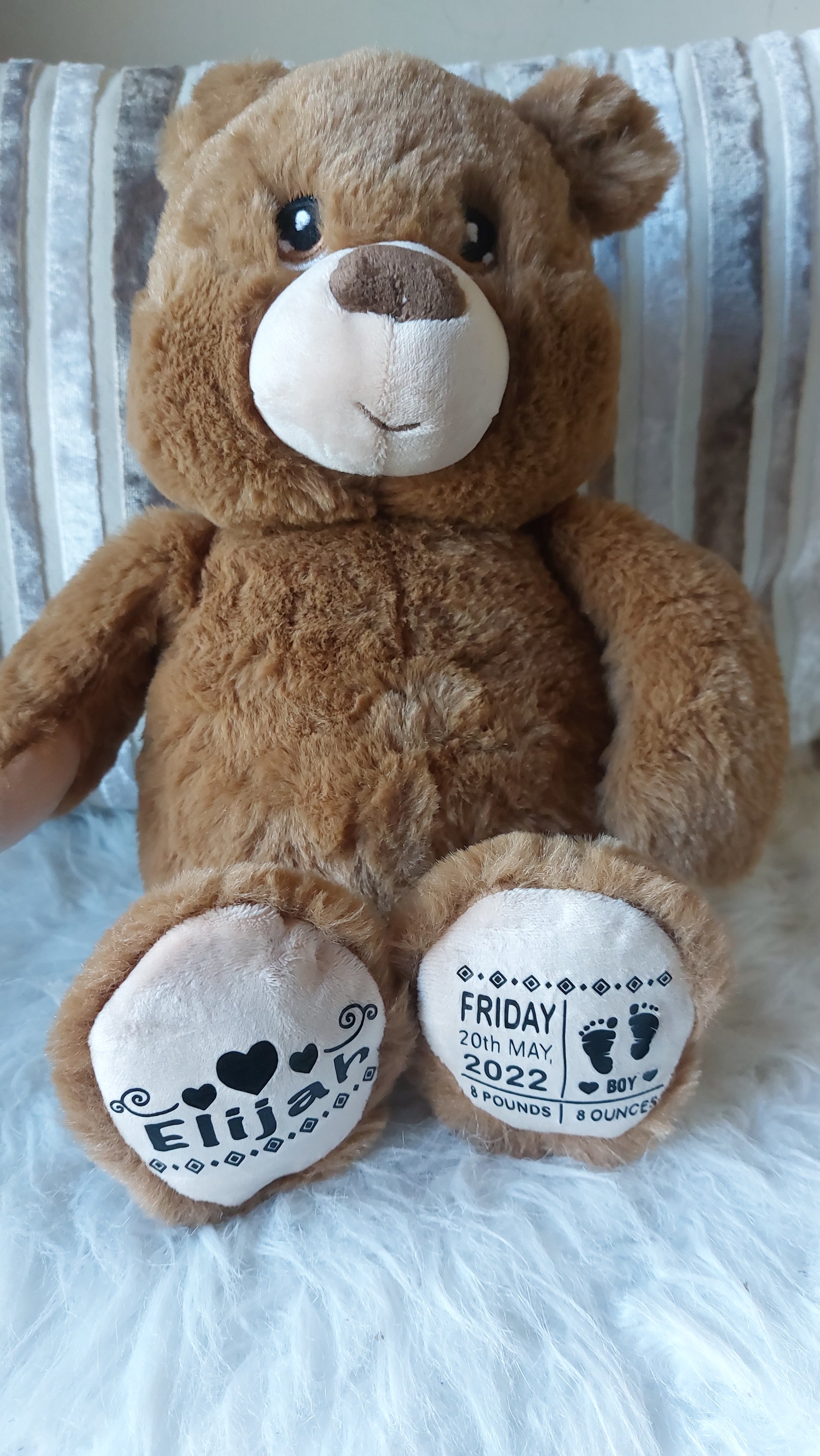 ITEM #79
€24
Personalised bear teddy.