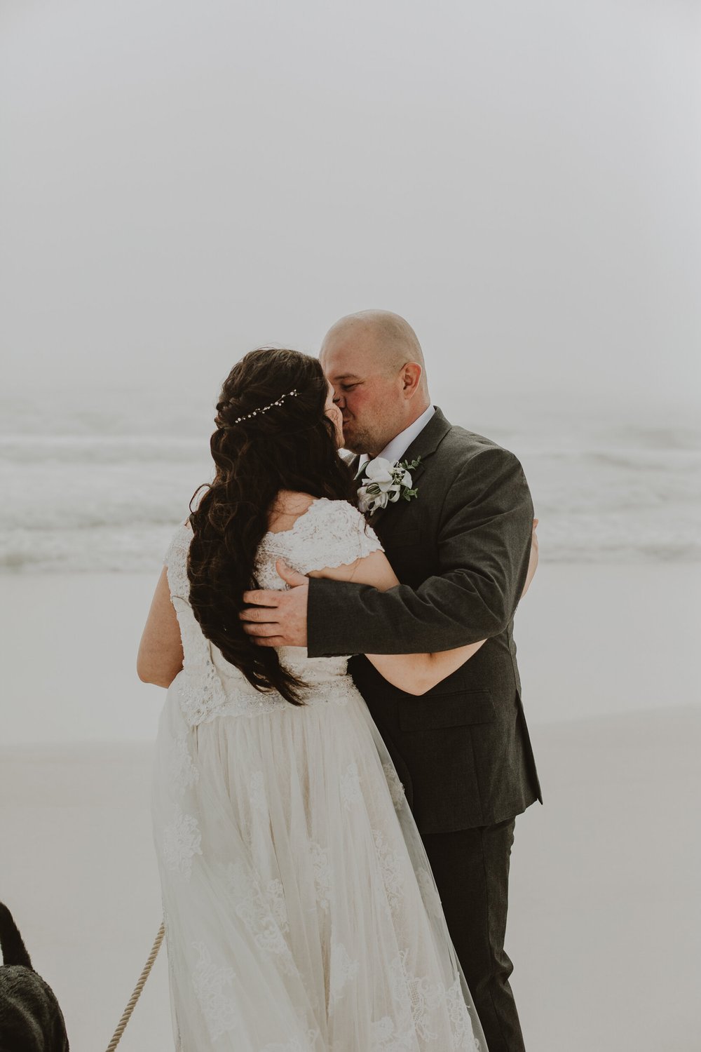 Destin_Wedding_Photographer_The_Henderson_Resort-42.jpg