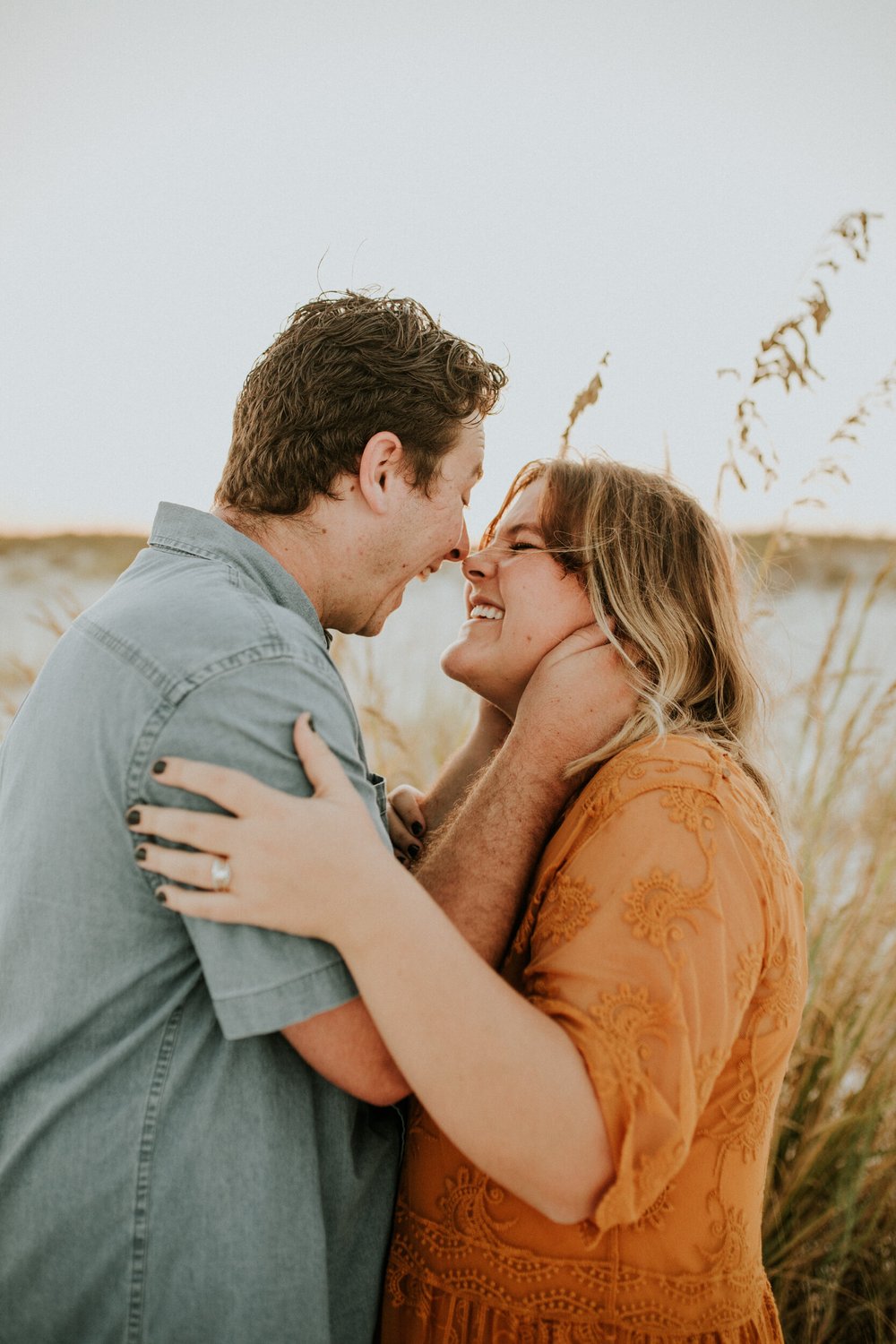 Panama_City_Beach_Florida_Photographer_Couples_Baby_Reveal_Beach_Photo_Session-33.jpg