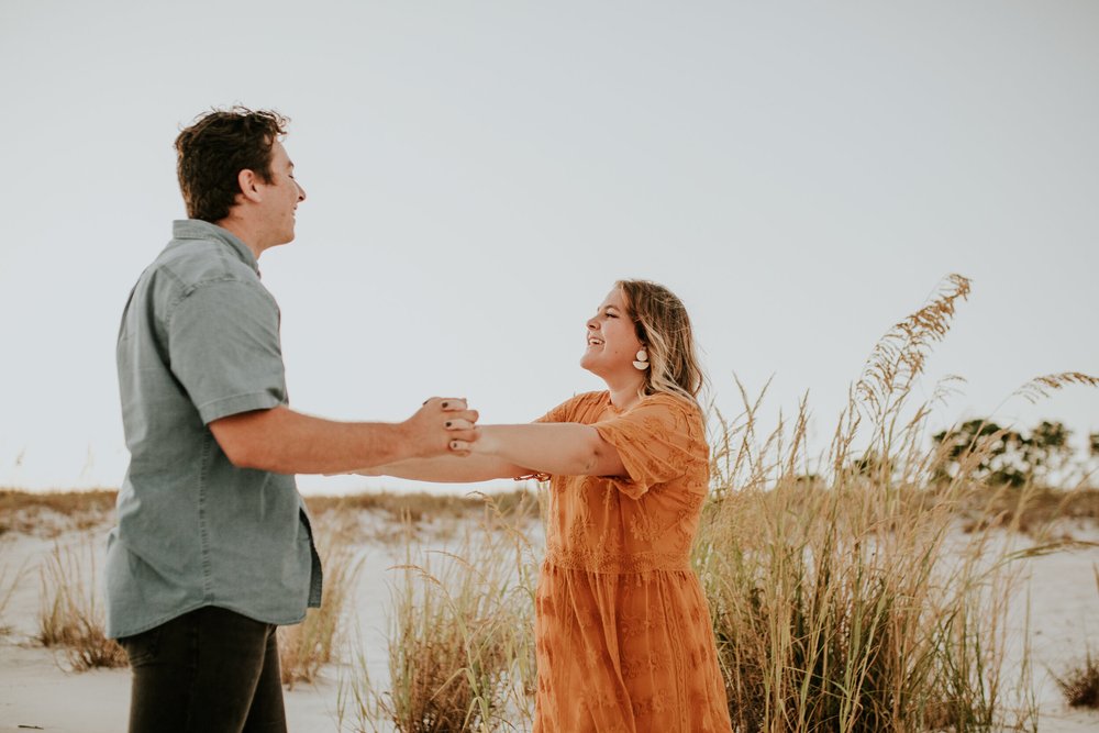 Panama_City_Beach_Florida_Photographer_Couples_Baby_Reveal_Beach_Photo_Session-36.jpg