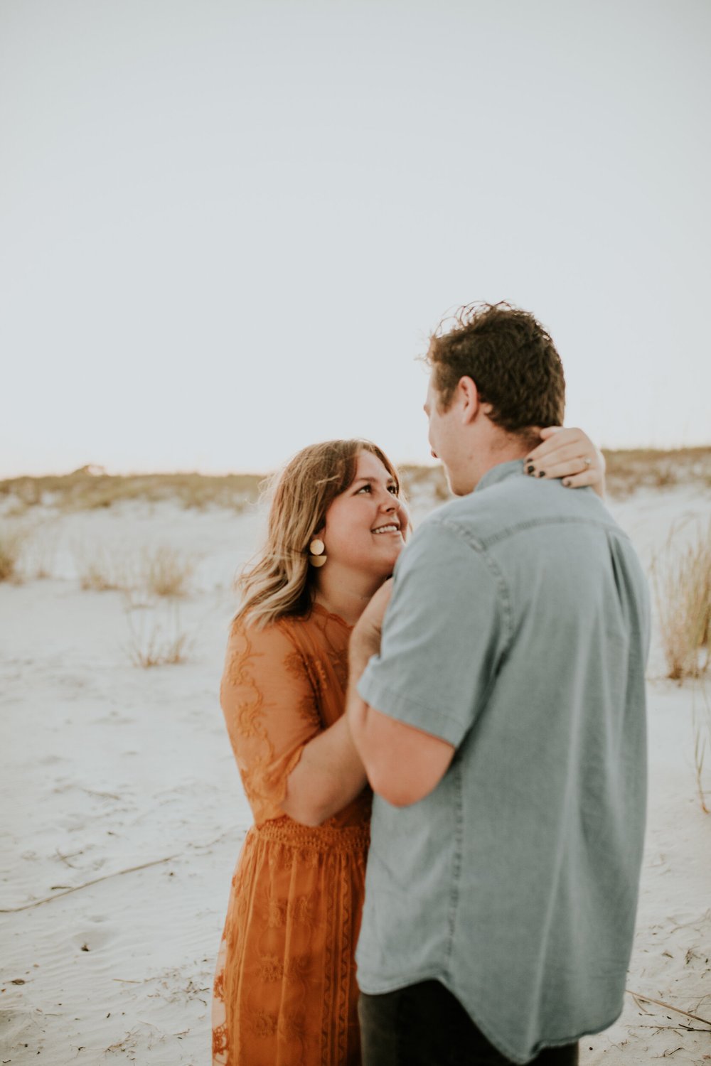 Panama_City_Beach_Florida_Photographer_Couples_Baby_Reveal_Beach_Photo_Session-48.jpg