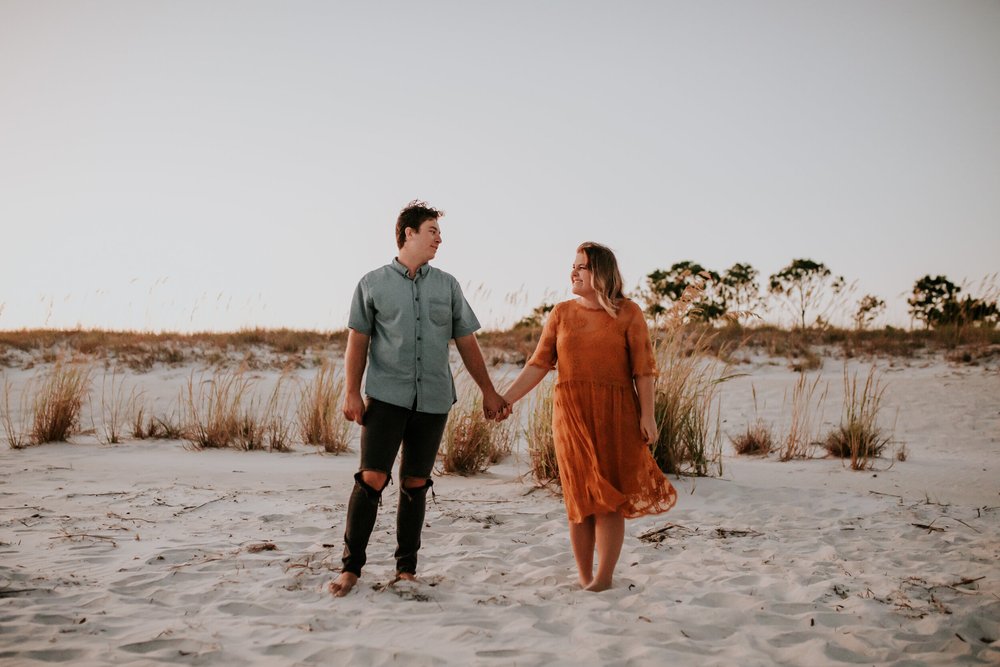 Panama_City_Beach_Florida_Photographer_Couples_Baby_Reveal_Beach_Photo_Session-69.jpg