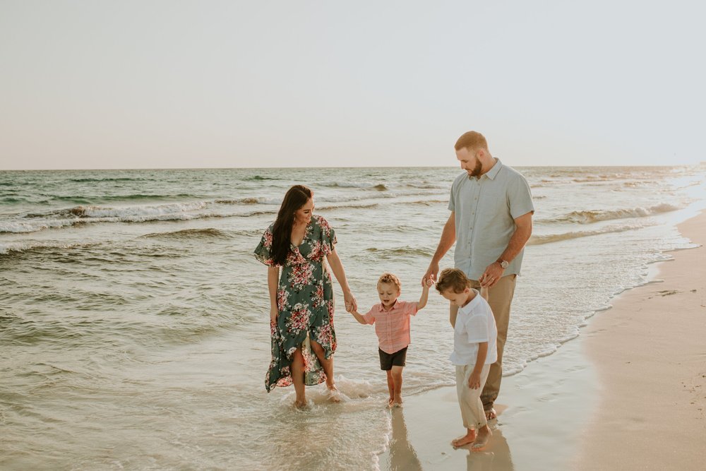 30a_Destin_Florida_Photographer_Family_Beach_Photos-12.jpg