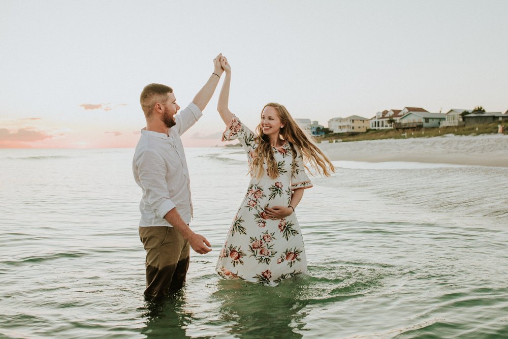 30a_Panama_City_Beach_Florida_Maternity_Couples_Beach_Photographer-27.jpg