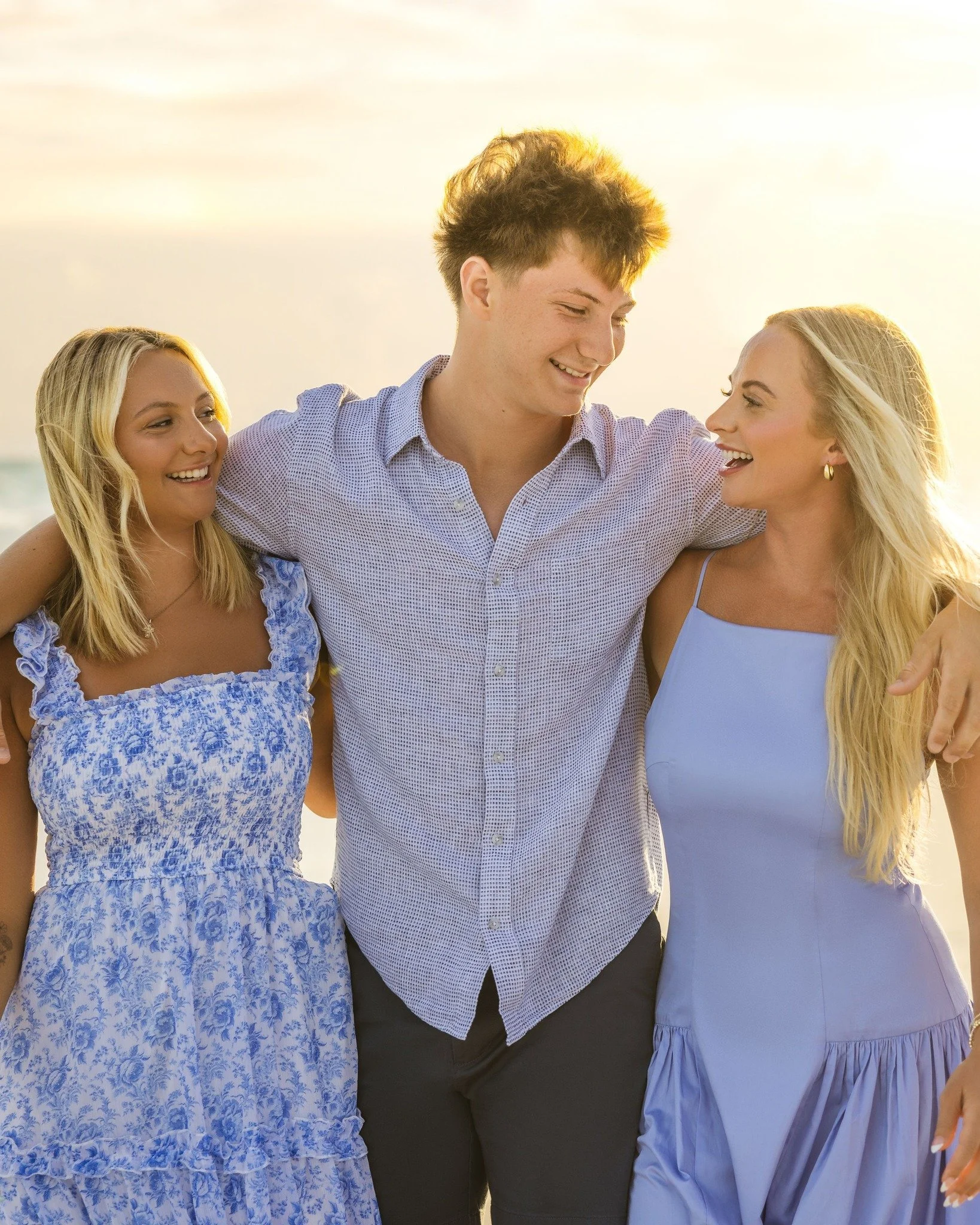 Just because your kids are growing into young adults doesn&rsquo;t mean family photos are behind you.

The Jacobs Family reminded me how important it is to capture every stage, full of connection, laughter, and love that will only grow stronger over 