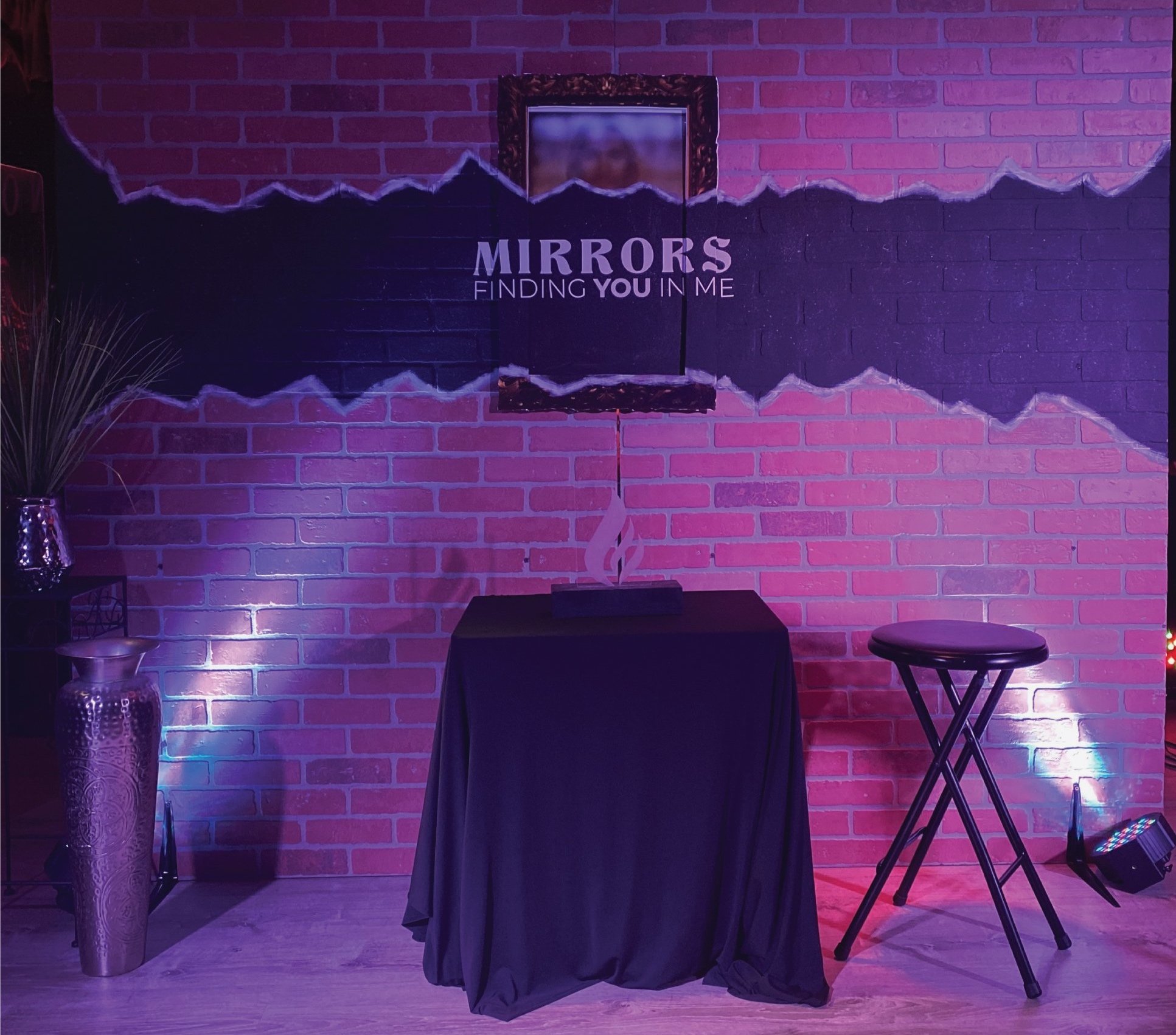 Mirrors-01.jpg