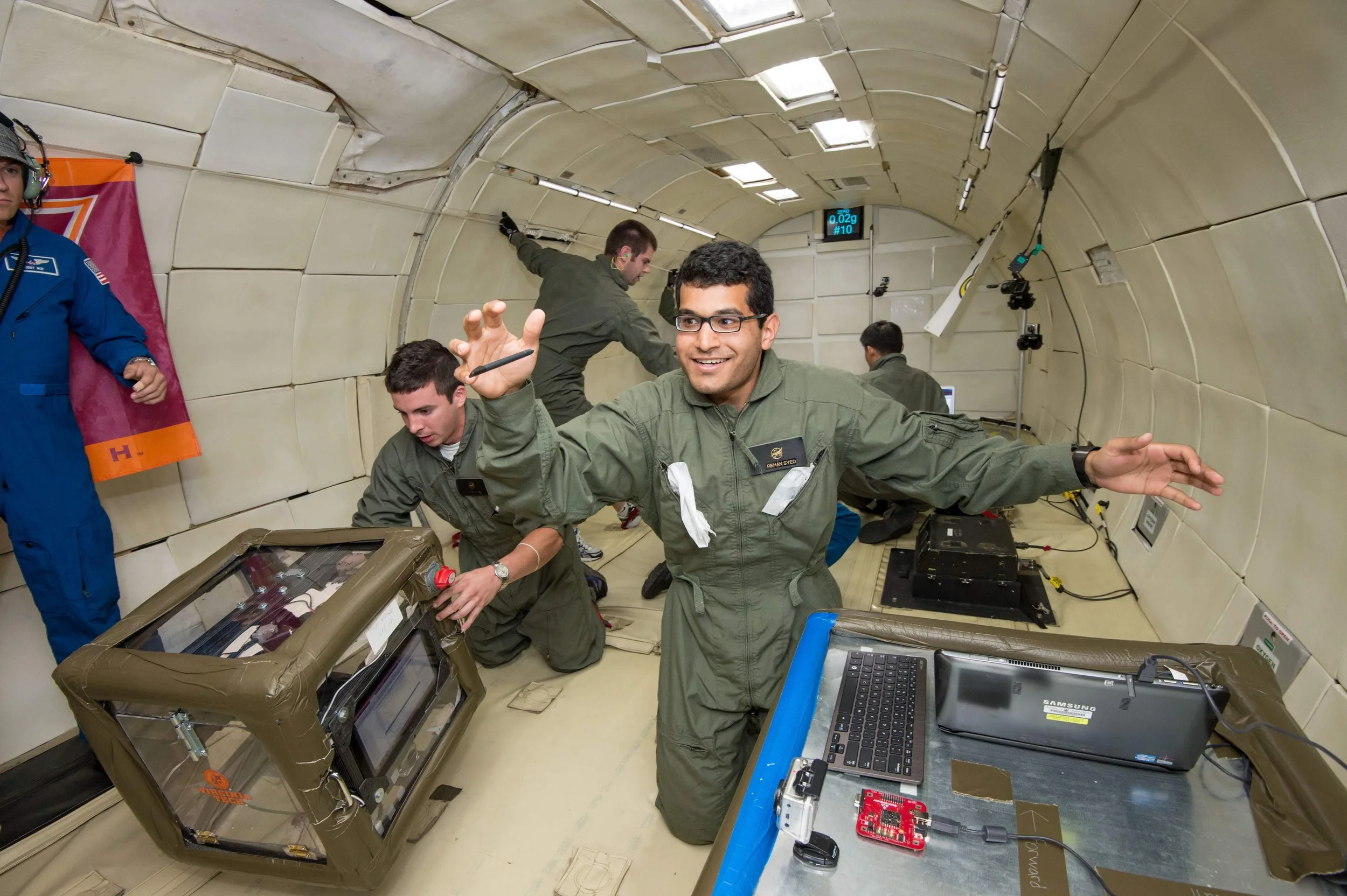 jsc2013e055690.jpg