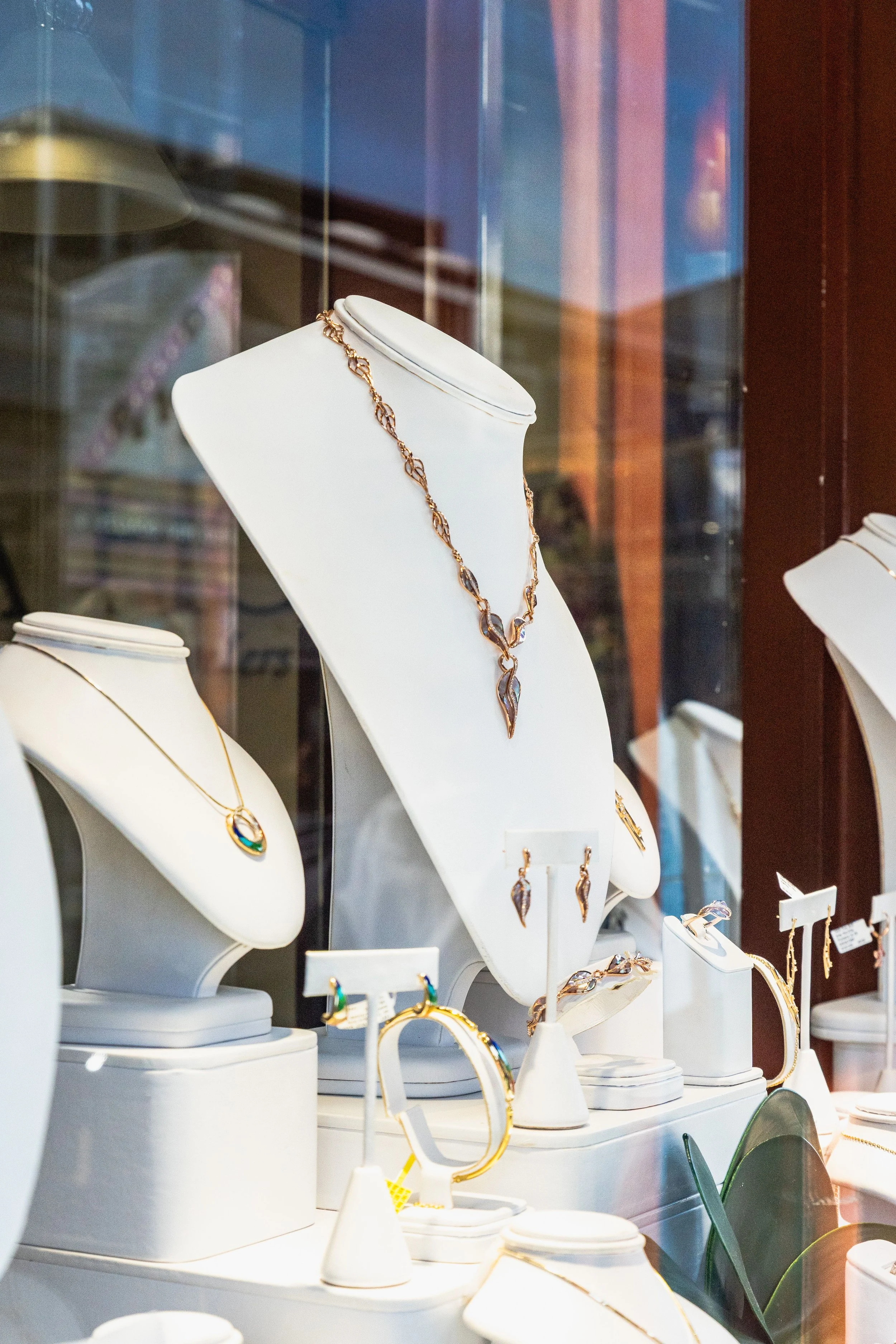 How to Choose the Right Jewelry For Every Occasion