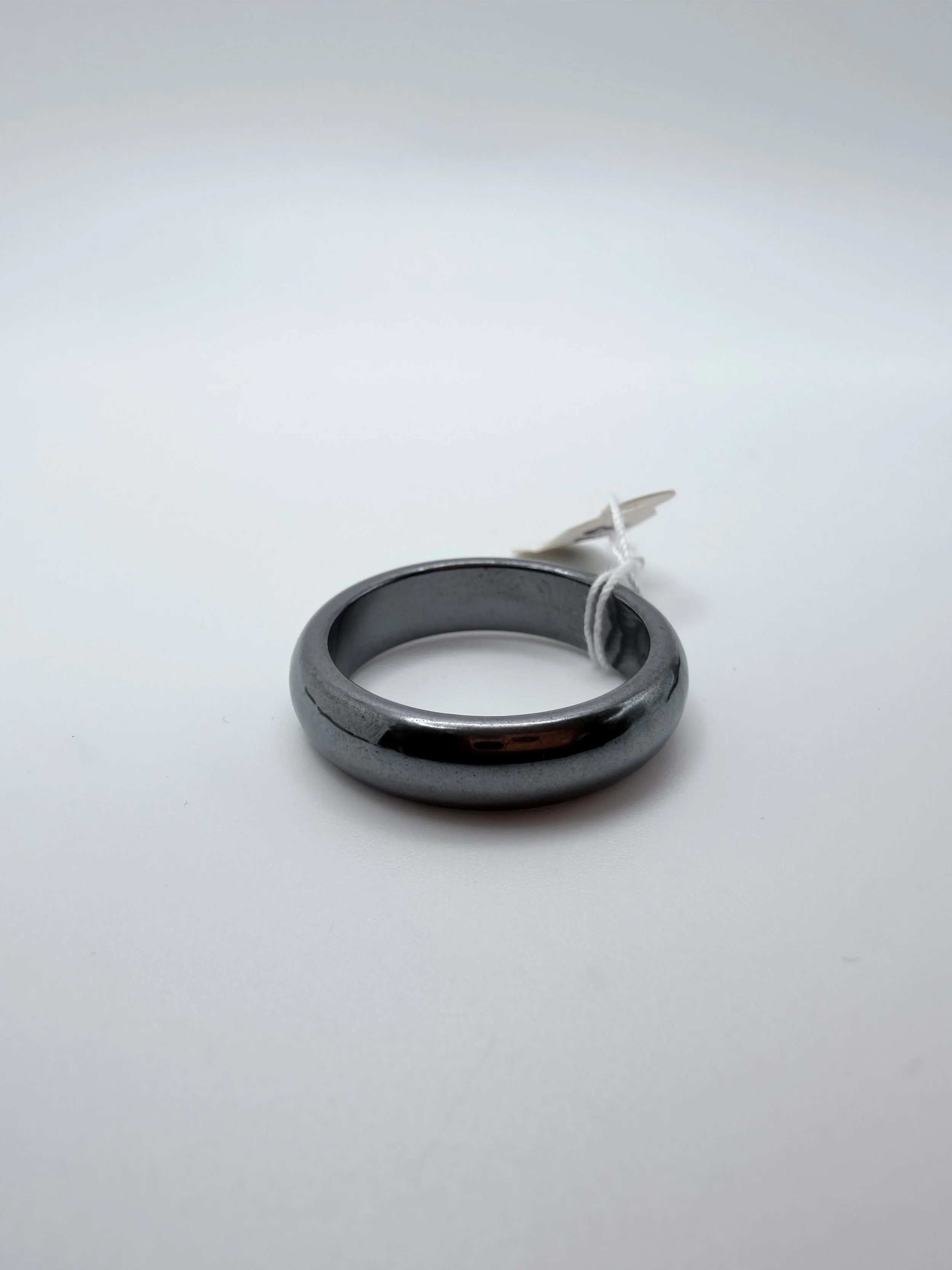 5mm Hematite Rounded Ring