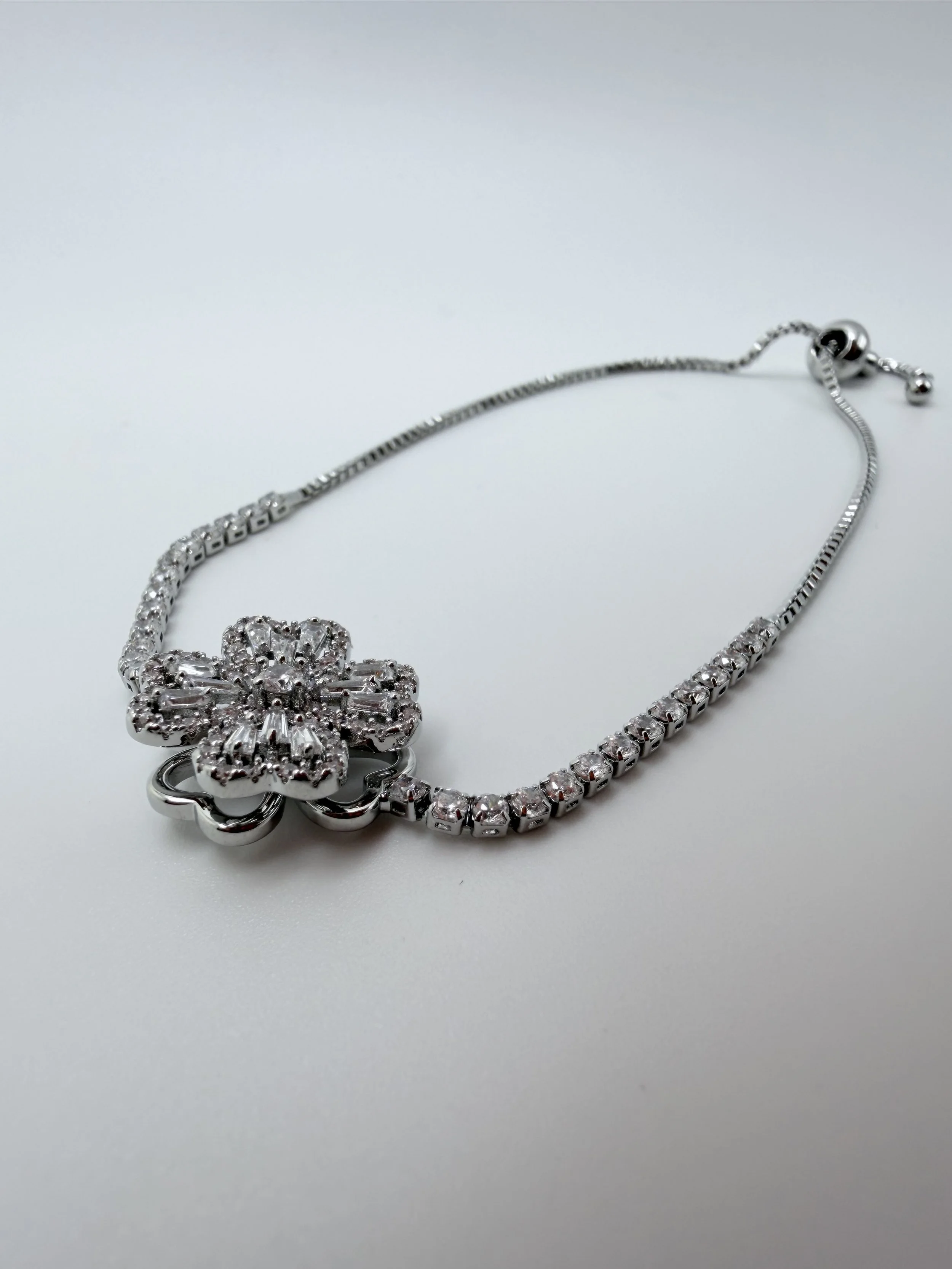 Sterling Silver Big Fidget Clover with Cubic Zirconia