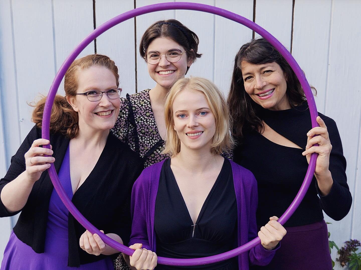 Just finished an epic rehearsal set for our shows next weekend. We also found a PURPLE hula hoop - how could we NOT take some pics?

10/18 - 8pm @somervillemusicspaces - Somerville, MA 
10/19 - 5pm @longliveroxbury - Roxbury, MA 

Suggested donation 