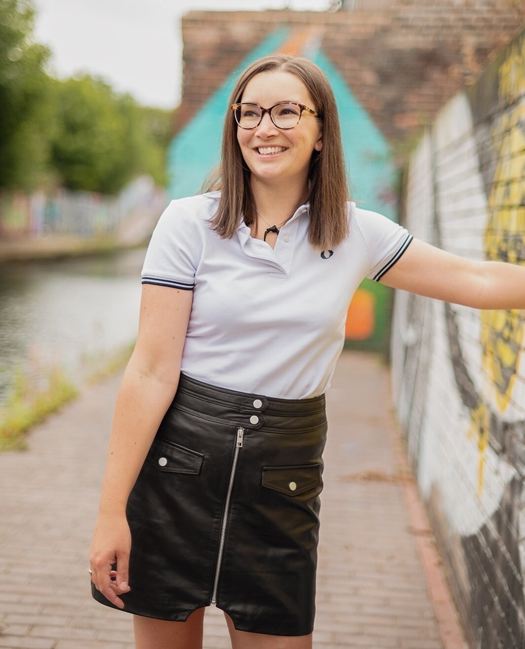 Hi! I'm Sam and I create content for businesses who want to do better at social media marketing.⁠
⁠
I work primarily on Instagram and LinkedIn, and my clients are recognised as experts in their fields.⁠
⁠
Tap the link in my bio to learn more about ho