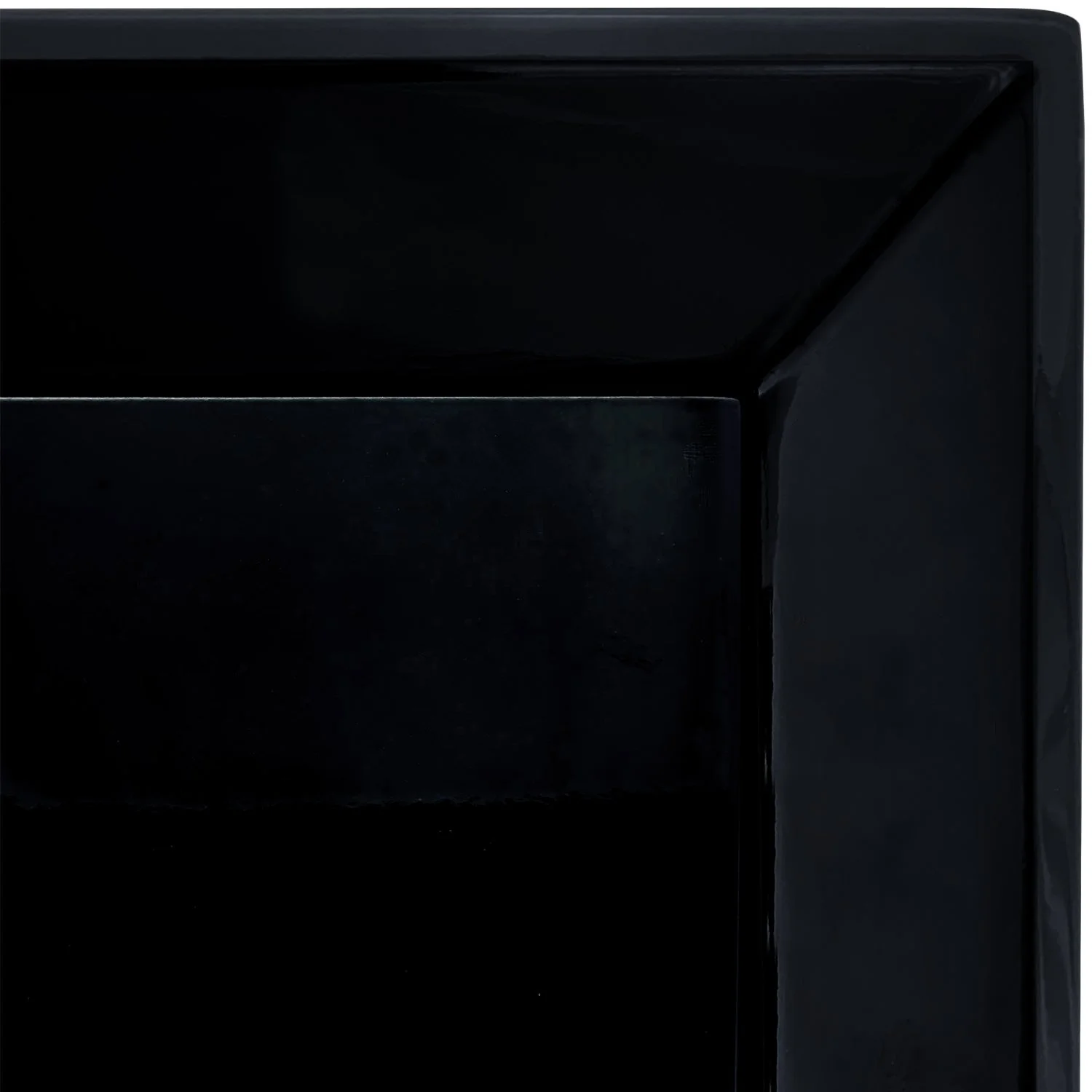 vanitydetailblack_sp.jpg