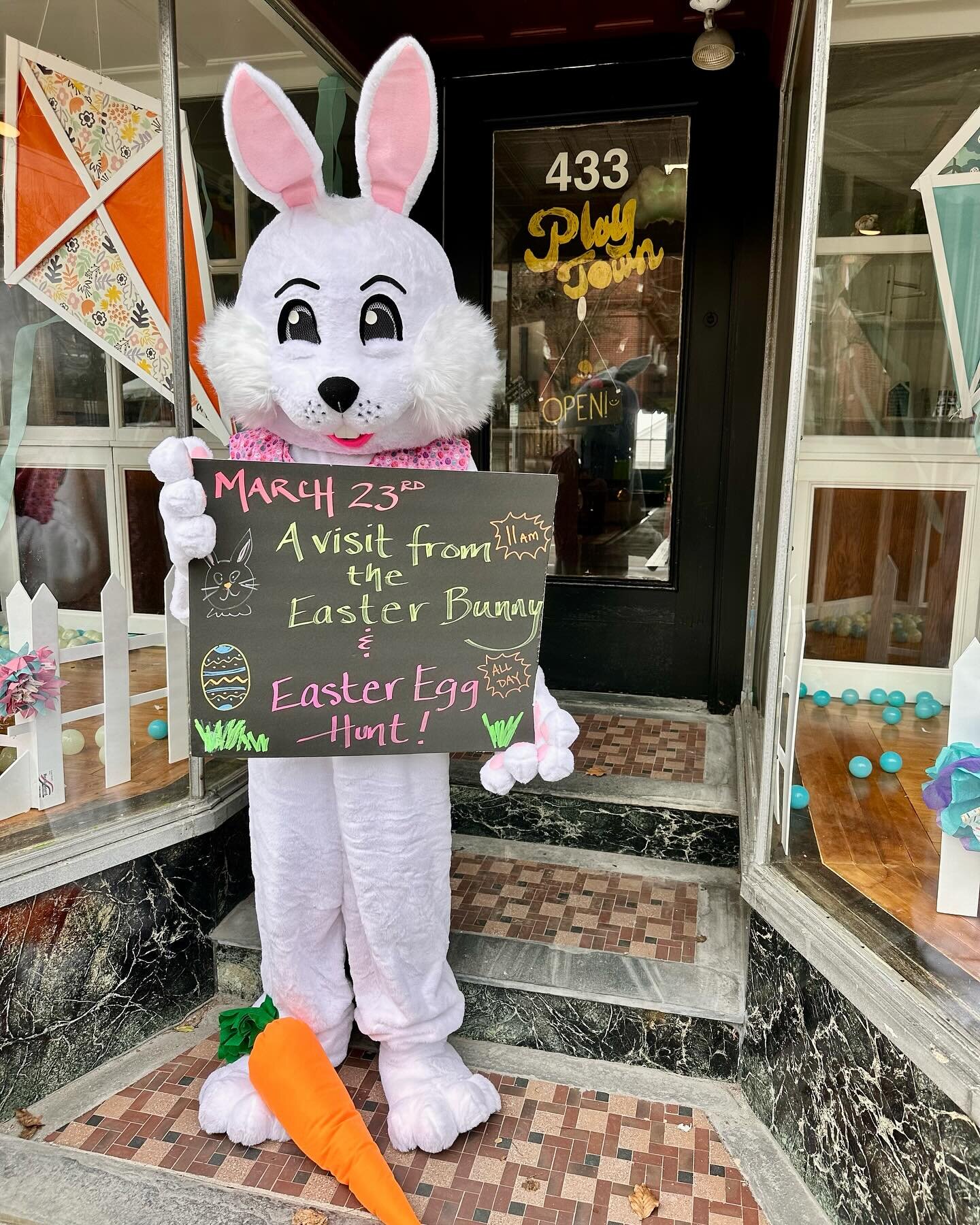 😲Guess who&rsquo;s coming to Play Town? This Sunday we will have a very special guest, and you are invited! For the normal price of admission, come take a photo with the Easter Bunny (at 11am), and maybe find a few eggs too (Easter egg hunting happe