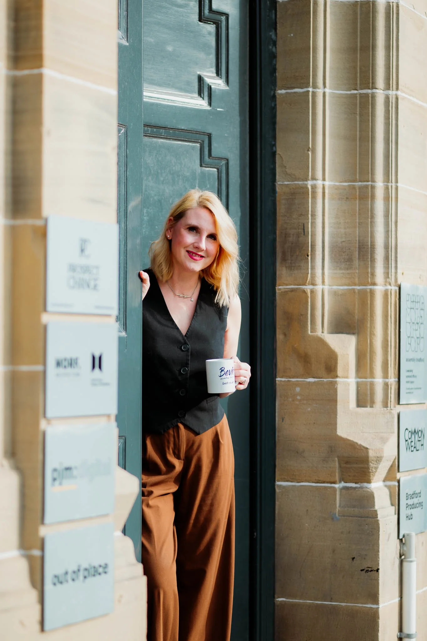 headshot photographer bradford