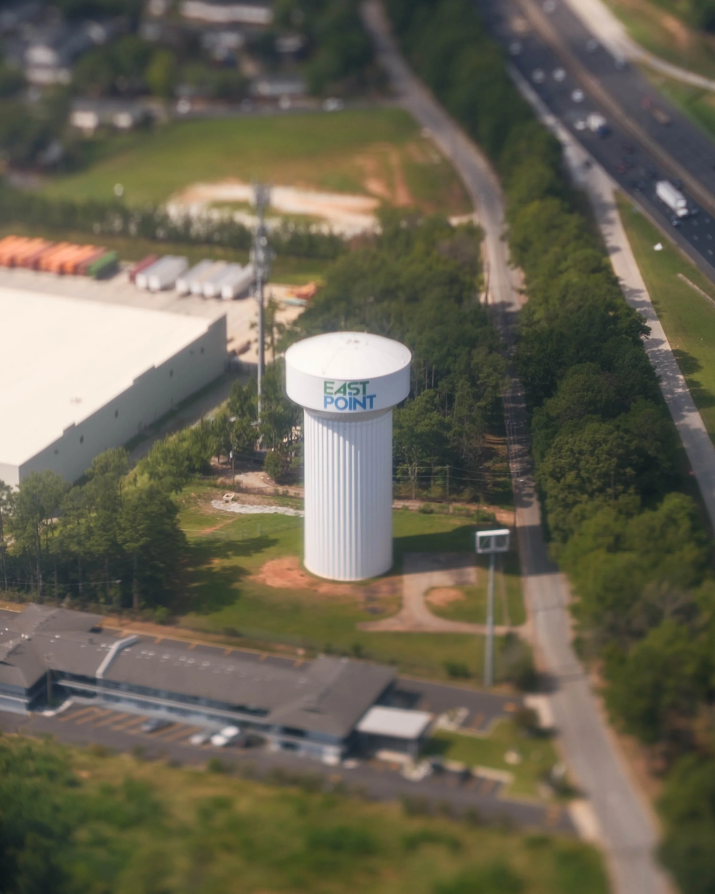 A small world brought to you courtesy of @ttartisanofficial @fujifilmx_us &amp; @kehcamera #ttartisan50mm14tilt #gratitude #shotonfujifilm #filmbytigre #tiltshift