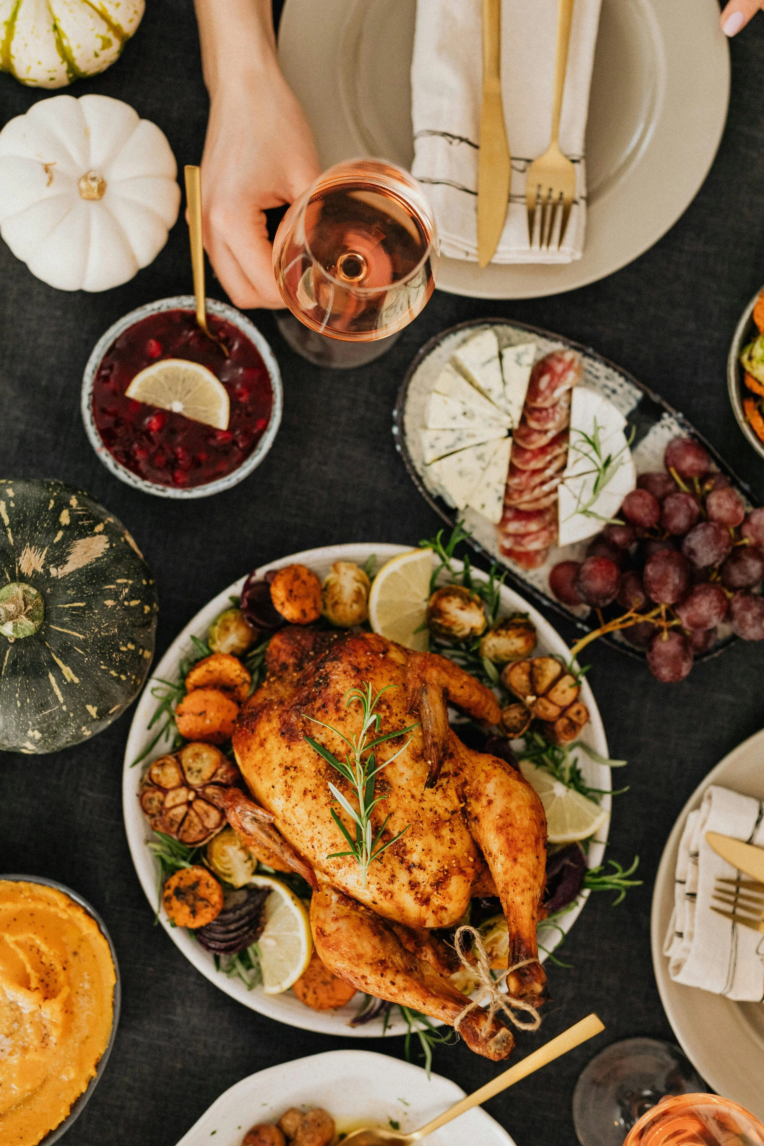 Order Pickup: Thanksgiving Family Meals