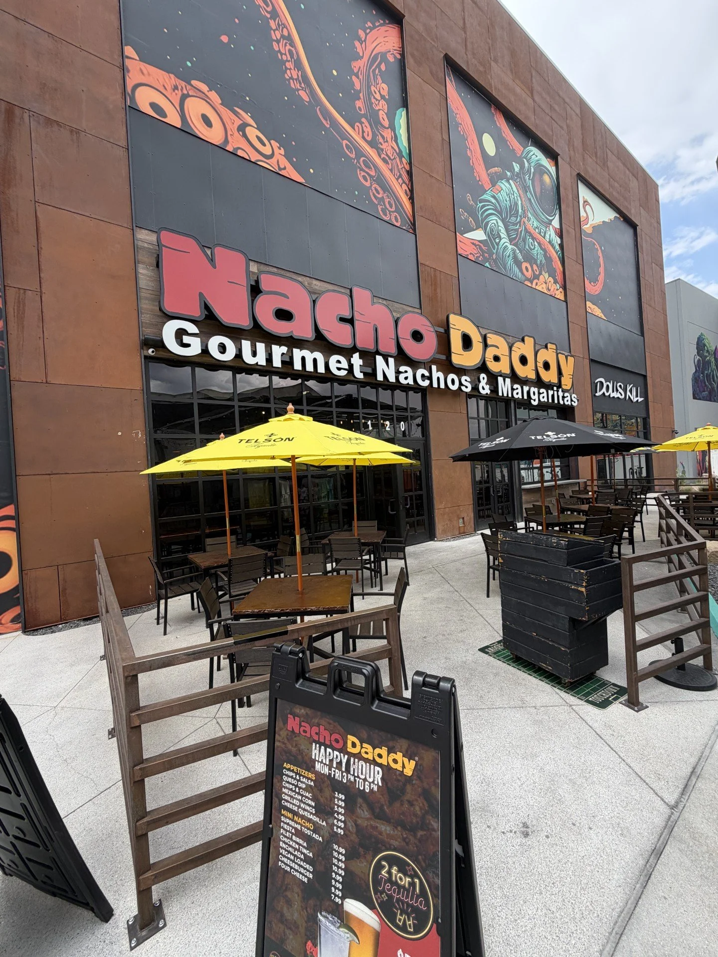 Nacho Daddy at Area 15