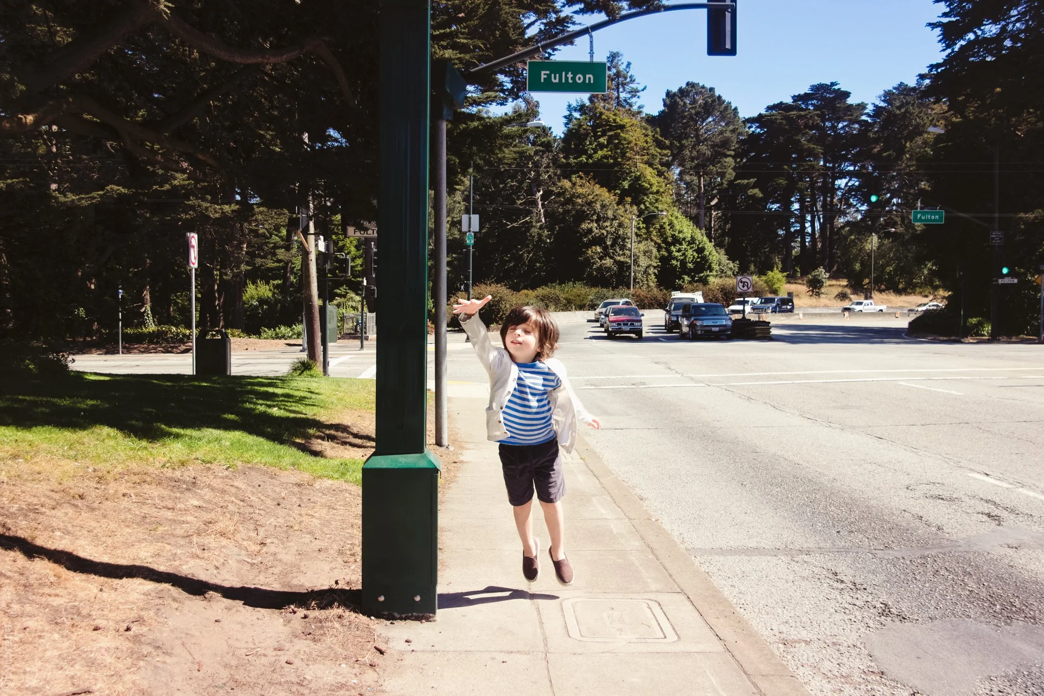 10-Flying_Boy_ByLorena_personal-project_20130620.jpg