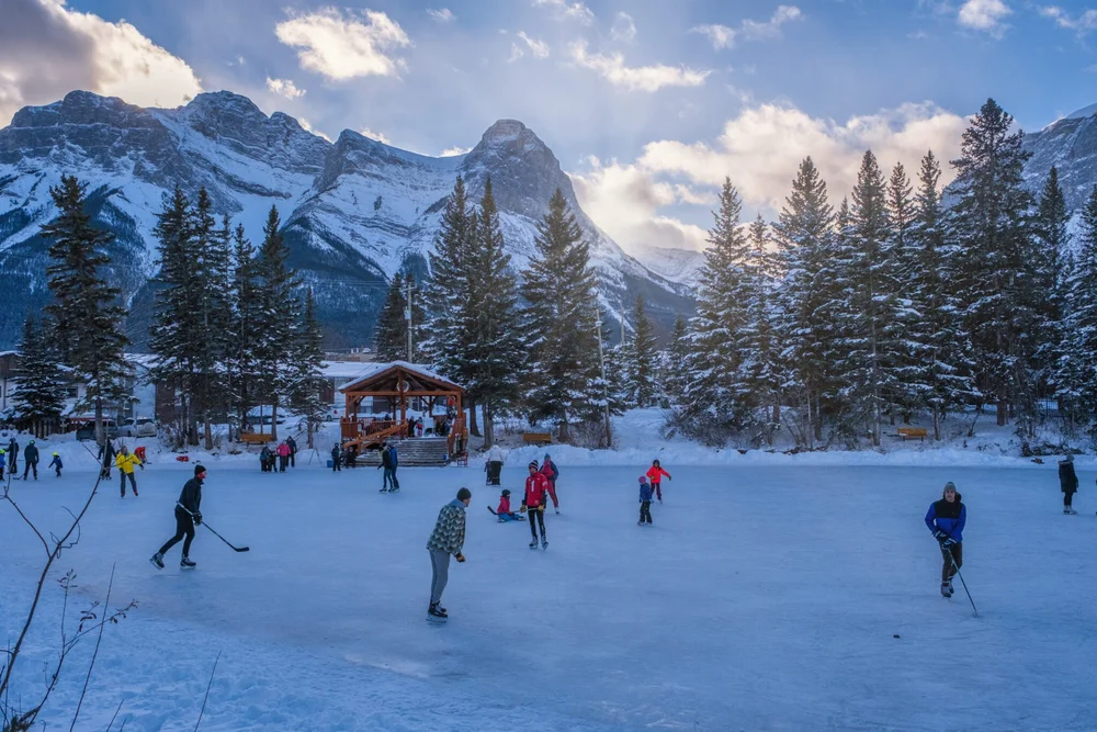 Canmore-Town-Pond-2048x1365.jpeg