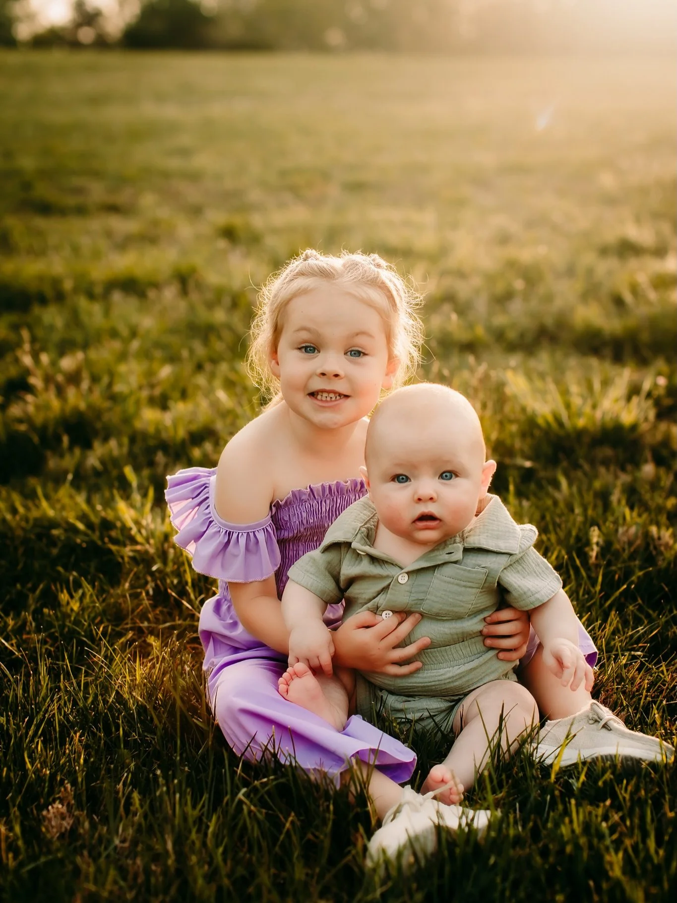 you&rsquo;d never guess there was a little chaos behind the scenes, but that&rsquo;s where the magic lives 🤍 &amp; it&rsquo;s why I love family sessions