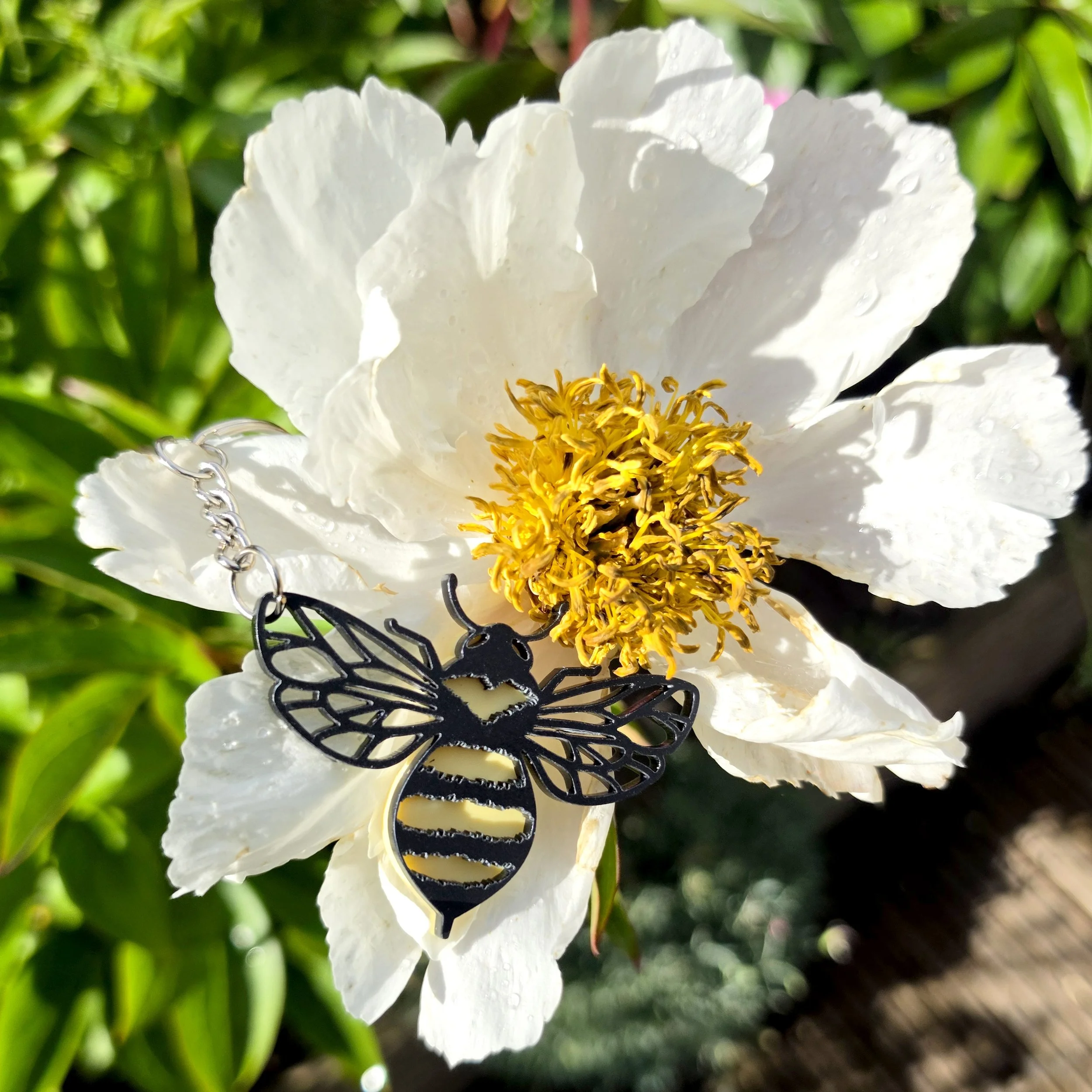 Bee_Keyring_Peony_IsziDesigns.jpg