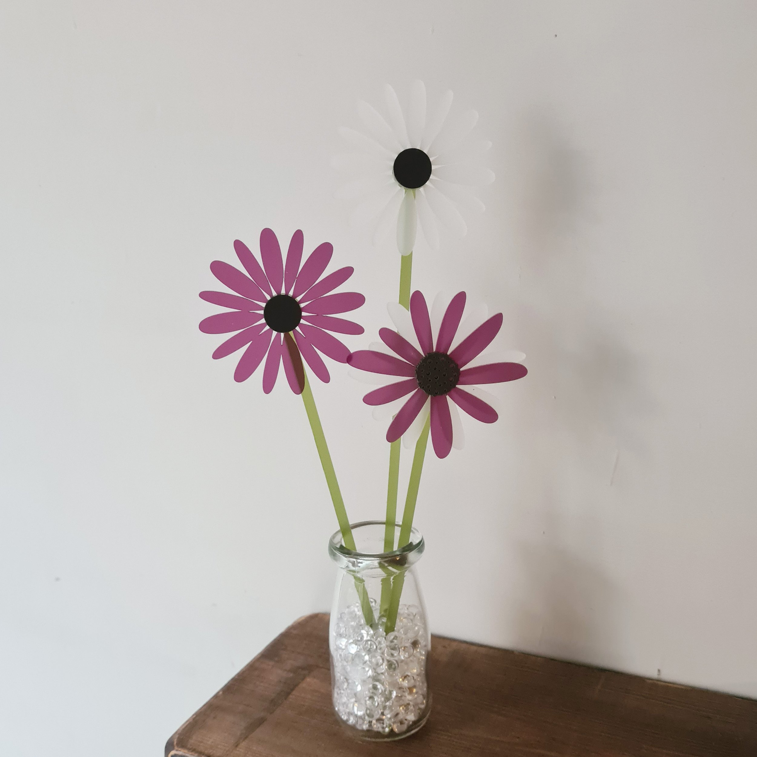 Plum_White_Flower_Bouquet_Iszi_Designs.jpg